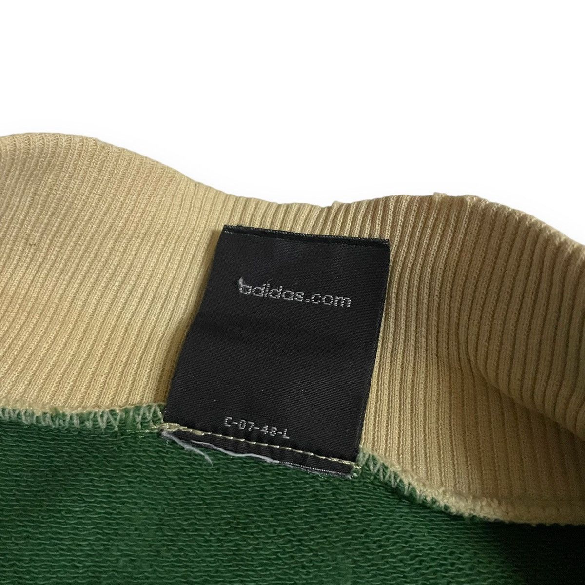 Adidas Vintage Adidas Zipper Retro Vibe Colourway Trademark Size US M / EU 48-50 / 2 - 8 Thumbnail
