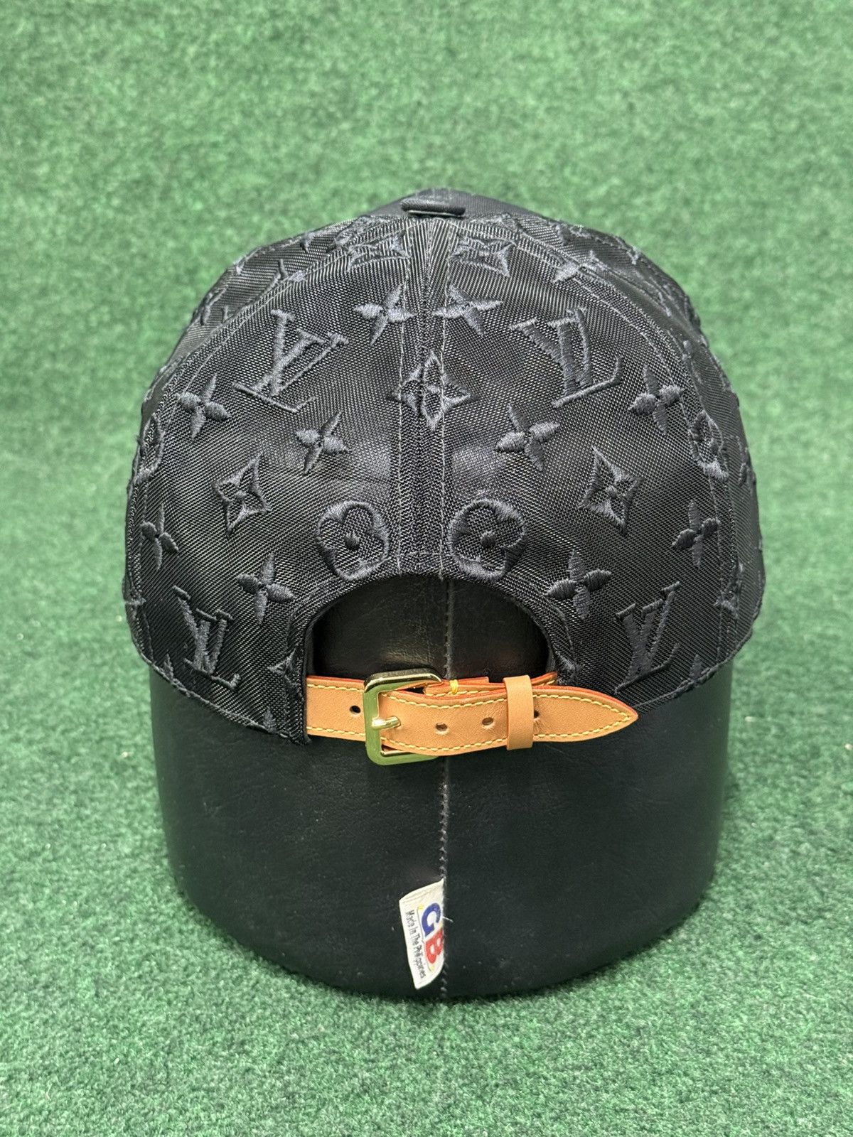 Louis Vuitton Louis Vuitton Monogram Mesh Leather Strapback Hat Size ONE SIZE - 3 Thumbnail