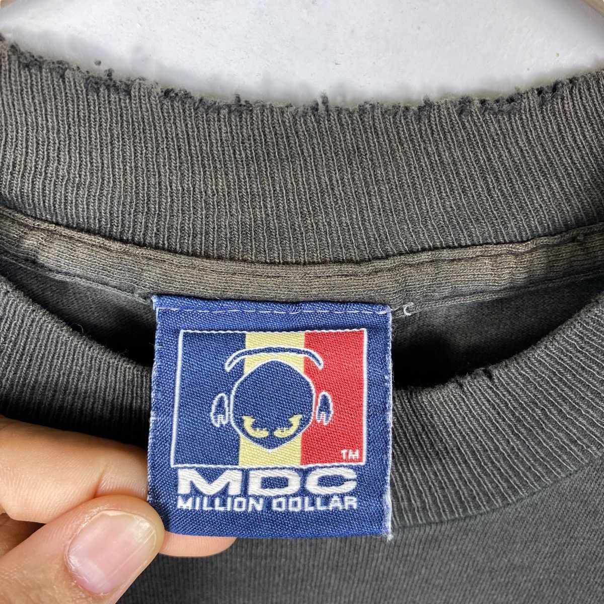 Other Vintage 90's MILLION DOLLAR UK Graphic Distressed Modern Size US L / EU 52-54 / 3 - 6 Thumbnail