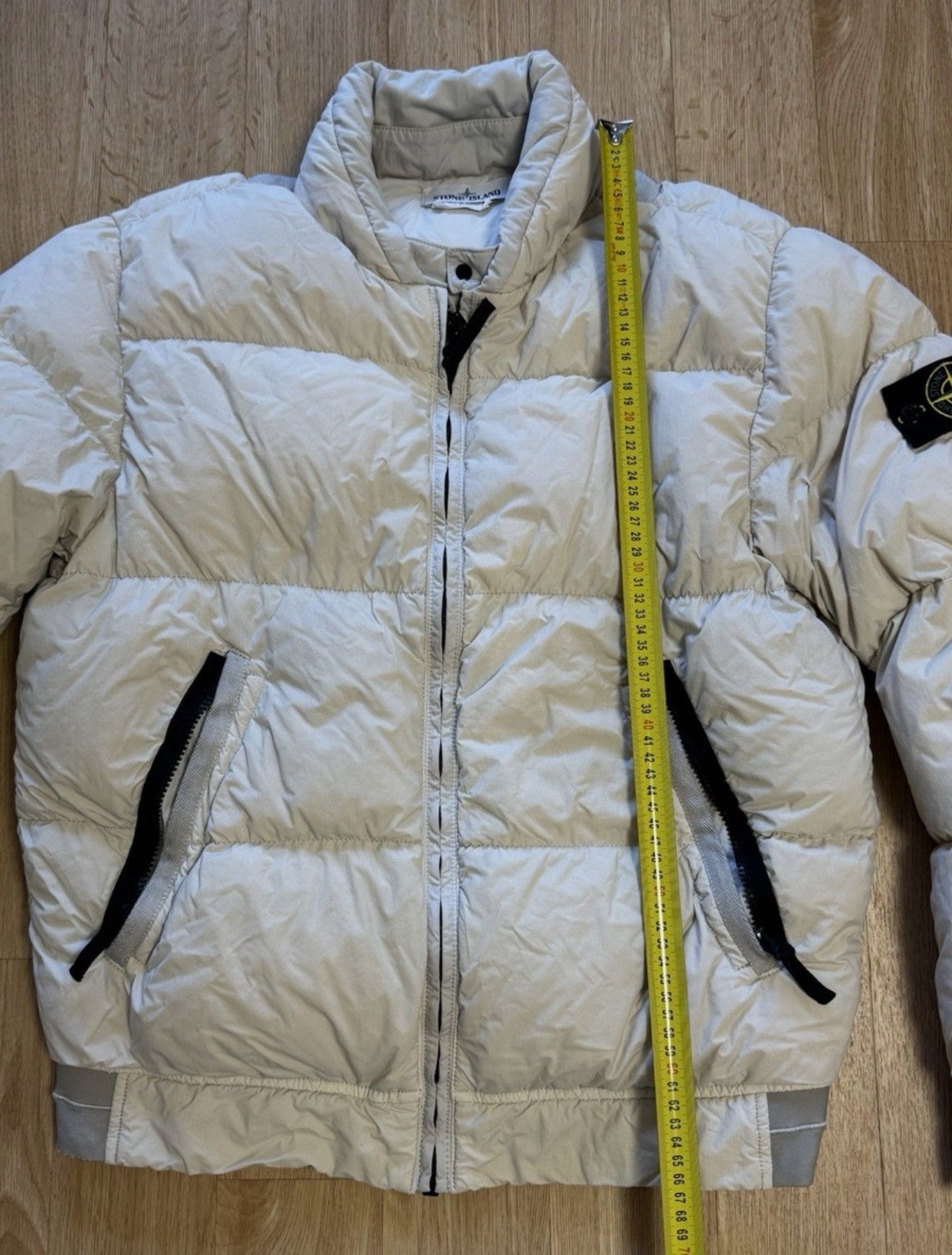Stone Island Stone Island Down Jacket Unisex Size L Cream 2010 Size US L / EU 52-54 / 3 - 8 Thumbnail