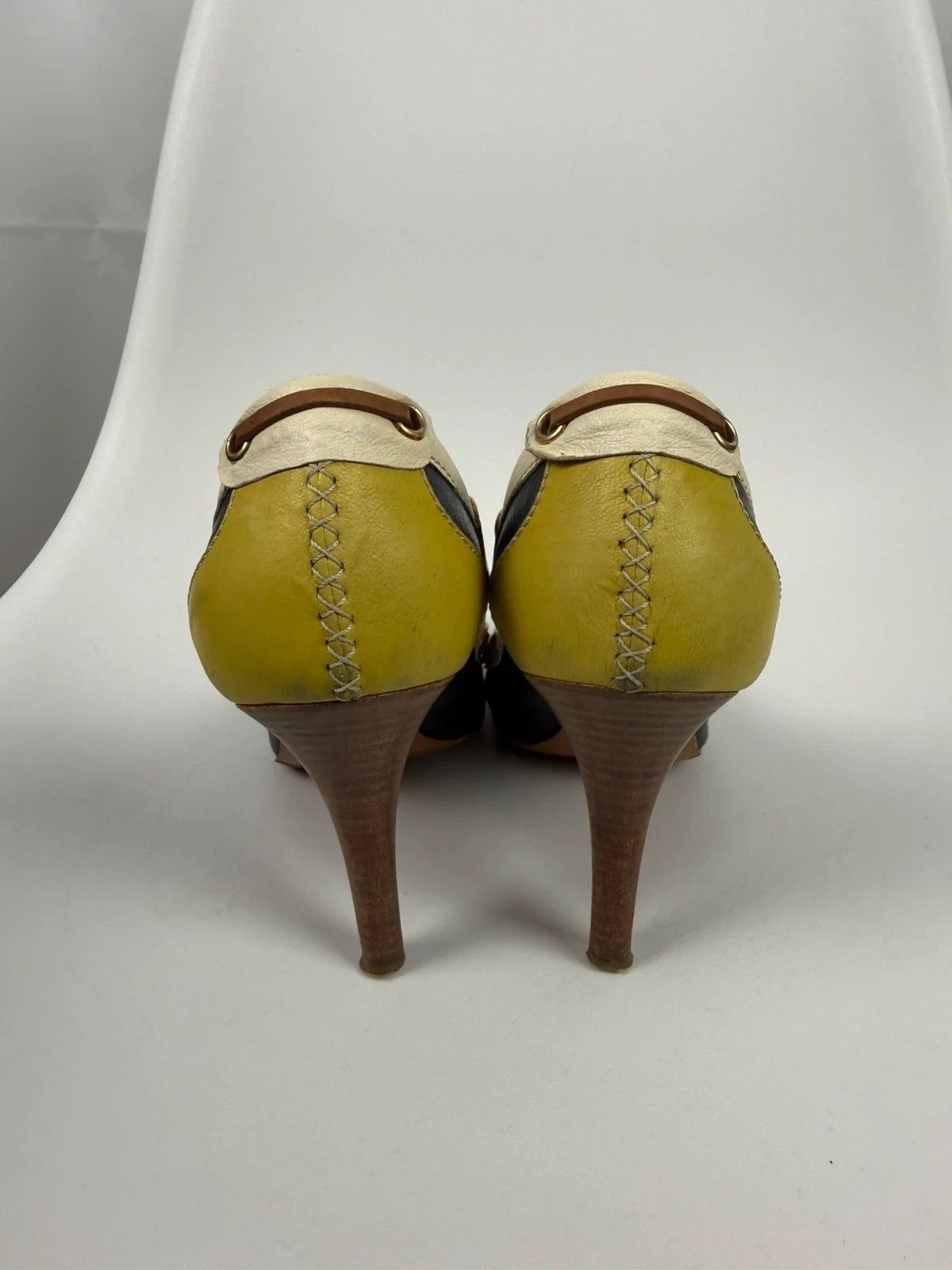 Etro Etro Milano Heels Top-Siders Leather size 39.5 Size US 9.5 / IT 39.5 - 4 Thumbnail