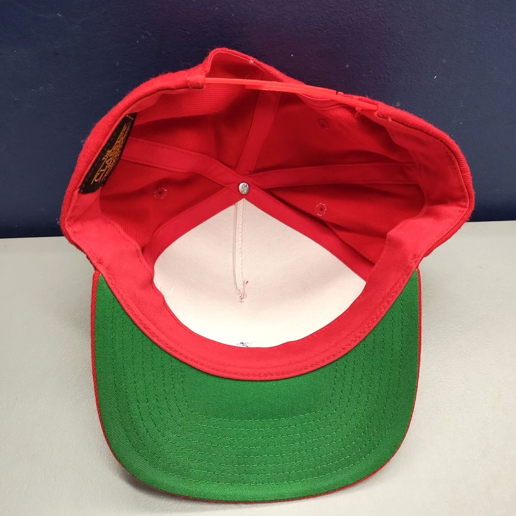 Vintage Fish Circus The Classics Baseball Cap Mens Red Adjustable Size Mens Red Acrylic Casual Snapback Size ONE SIZE - 5 Thumbnail