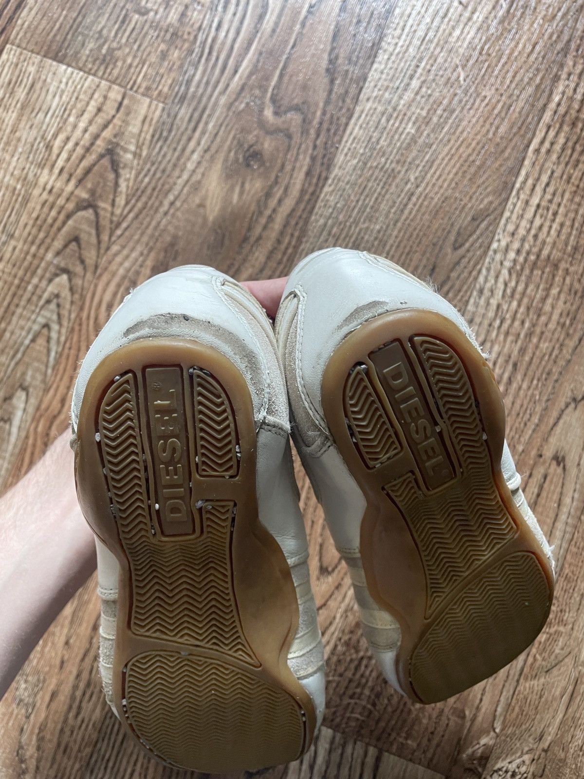 Diesel 💥Rare! Vintage Diesel Low Top Design Suede Sneakers Size US 7 / IT 37 - 8 Thumbnail