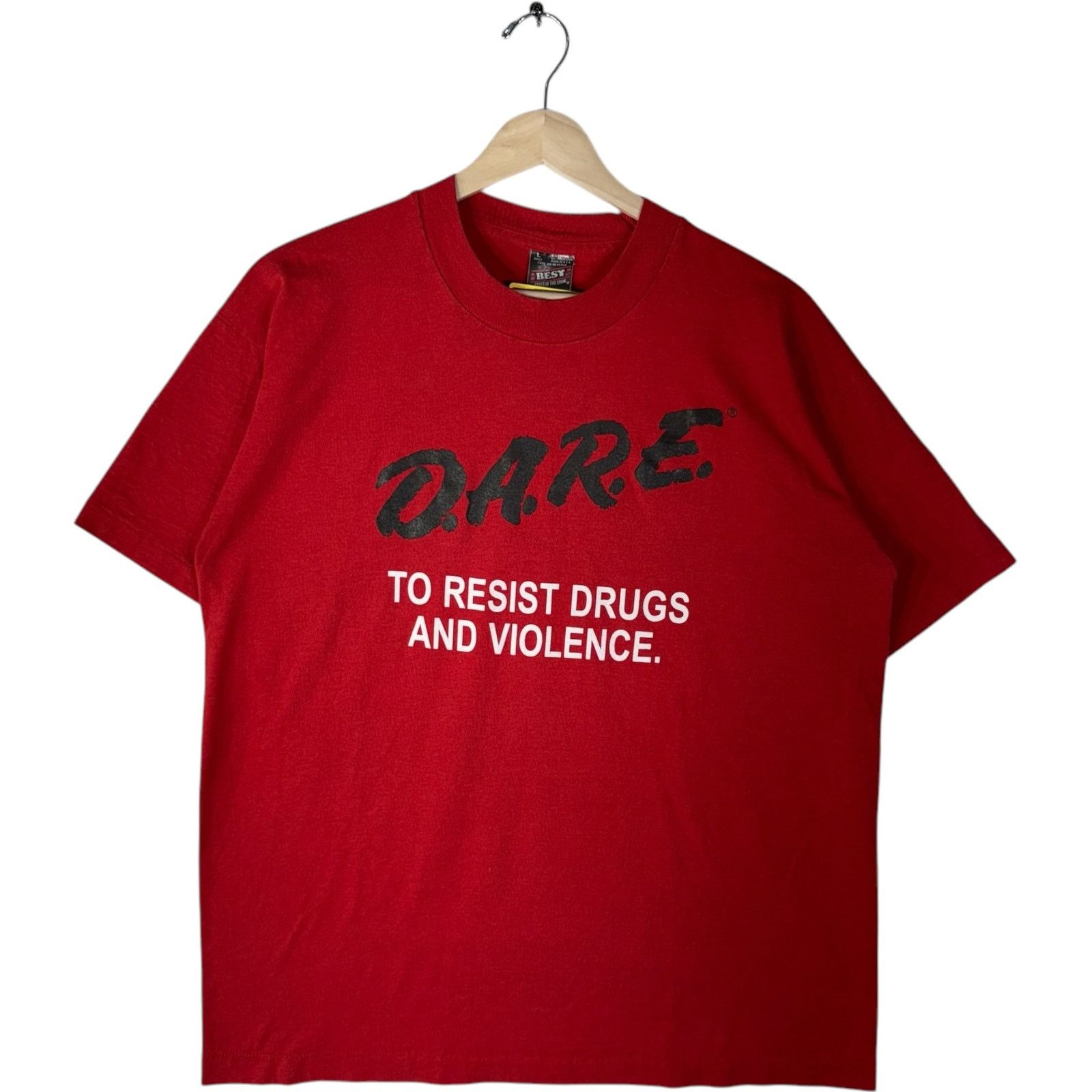 Fruit Of The Loom Vintage D.A.R.E. To Resist Drugs & Violence Spellout Tee L Size US L / EU 52-54 / 3 - 1 Thumbnail