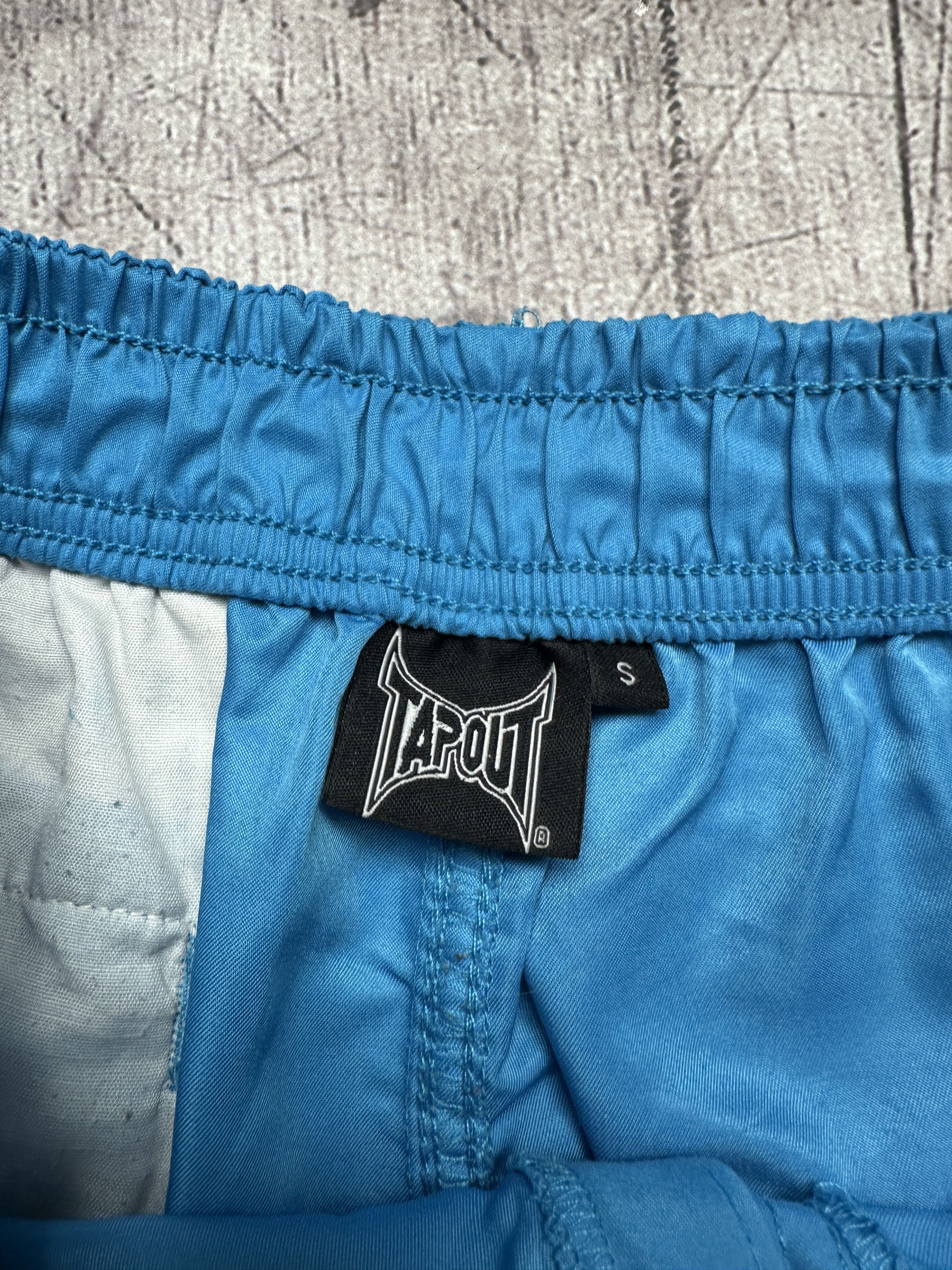 Vintage Tapout Vintage Mens Big Logo Shorts Size US 30 / EU 46 - 4 Thumbnail