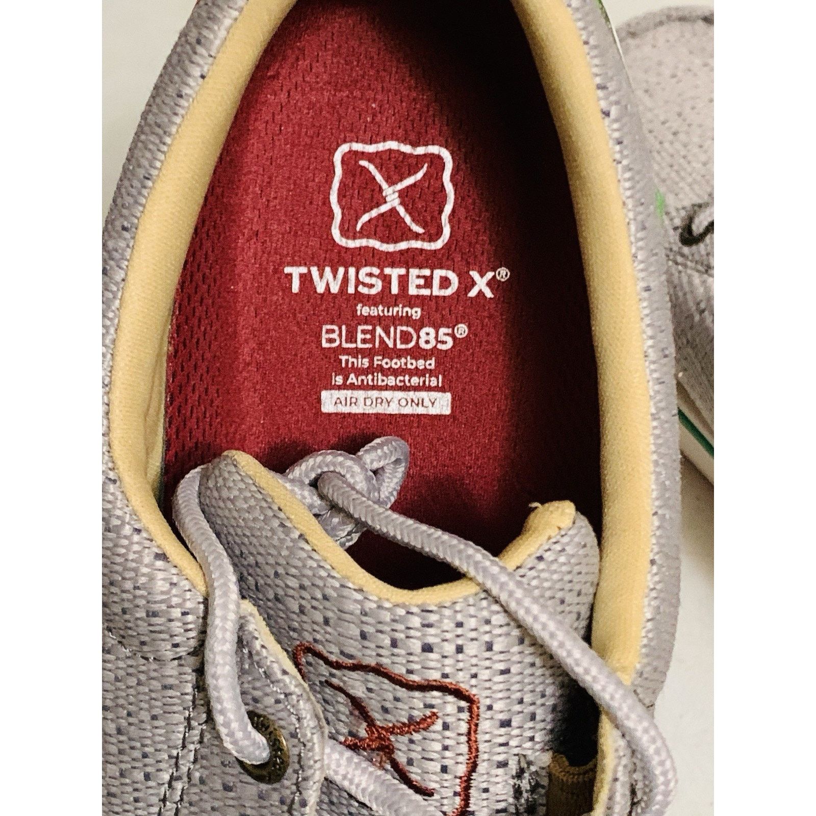 Twisted X Twisted X Men's Casual Light Grey & Multicolor Kick Size 7.5 Size US 7.5 / EU 40-41 - 6 Thumbnail