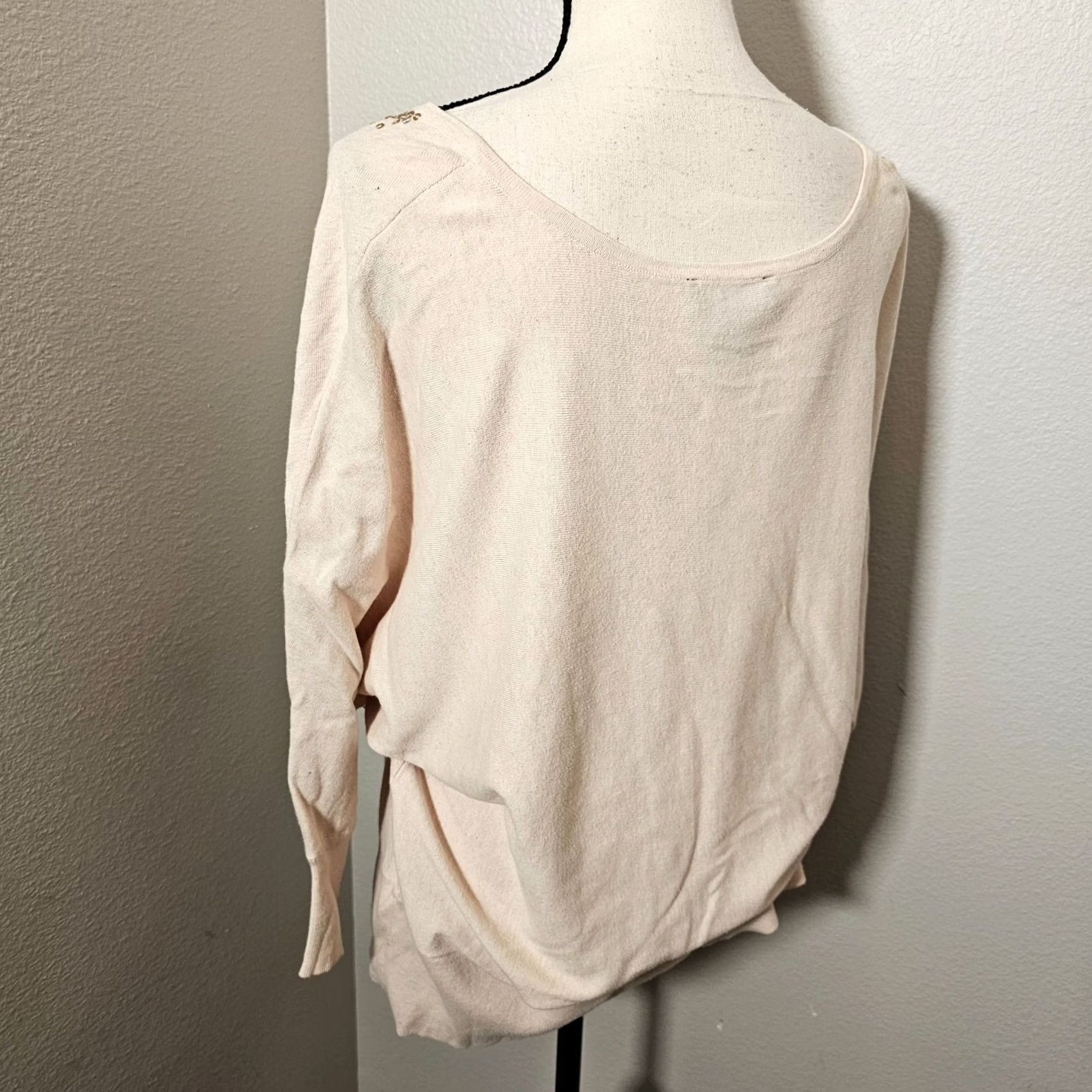 Vintage VINTAGE Ashley Stewart Women’s Plus Size Blouse Shirt V Neck Sequin Long Sleeve Beige 20 Womens Size 3XL / US 20-22 - 3 Thumbnail
