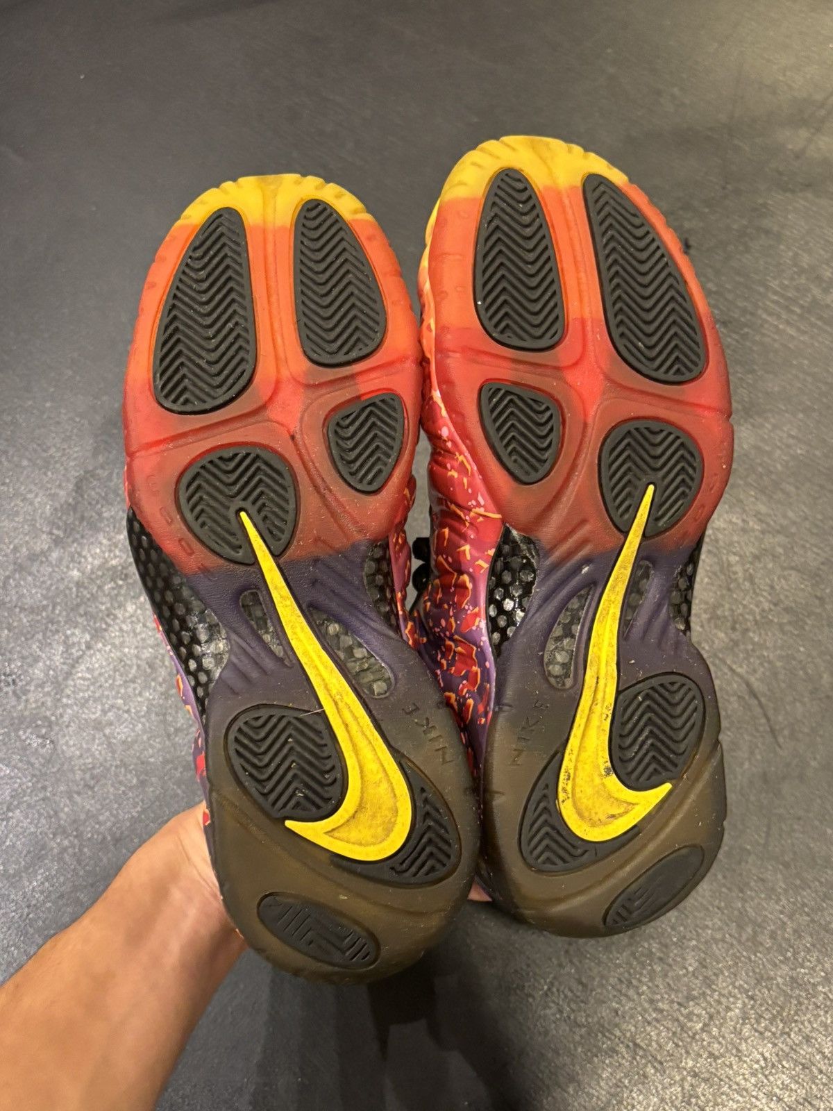 Nike Nike Air Foamposite Pro ‘Area 72 Asteroid’ Size US 8.5 / EU 41-42 - 7 Thumbnail