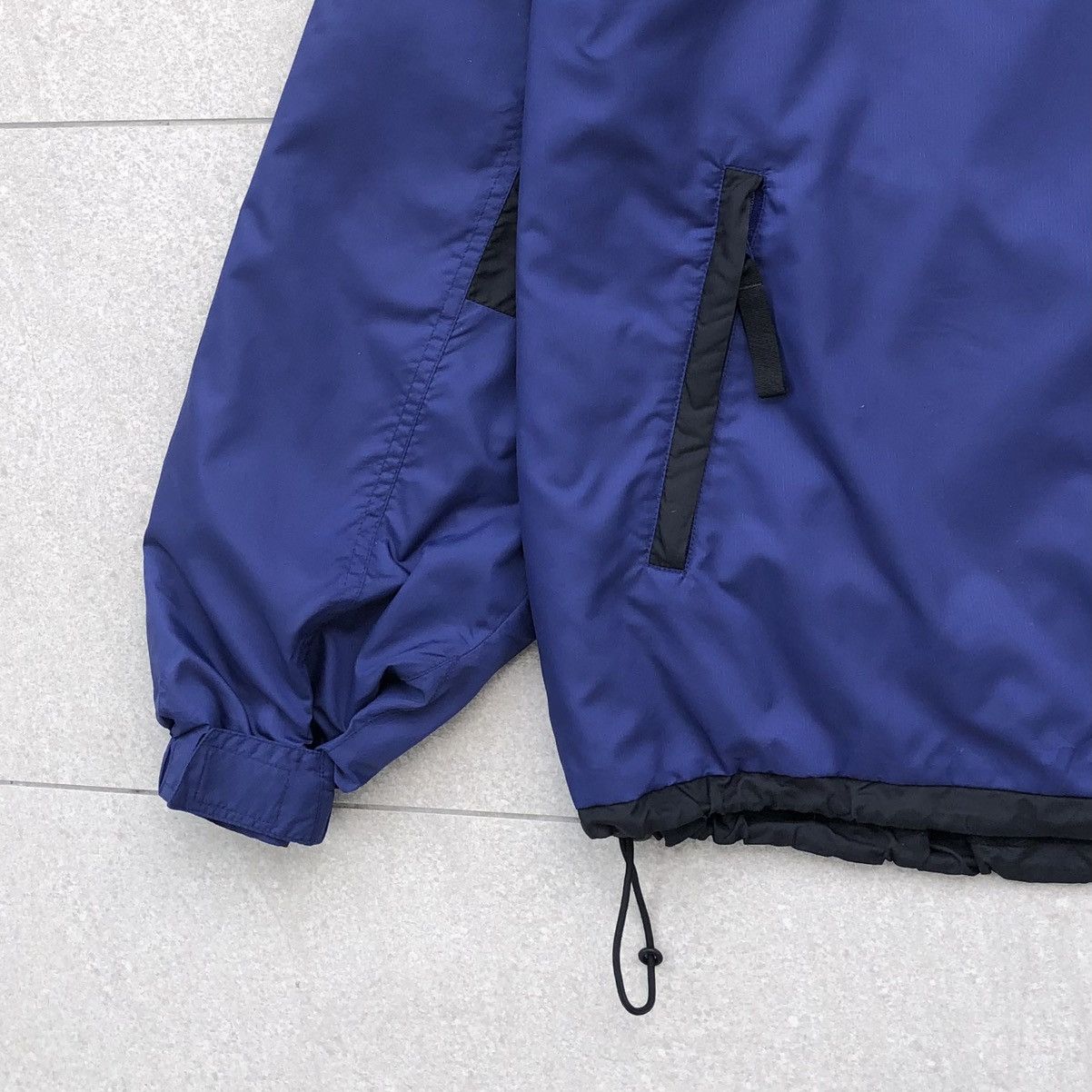 Sergio Tacchini Sergio Tacchini Embroidery Logo Windbreaker Jacket Size US L / EU 52-54 / 3 - 10 Thumbnail