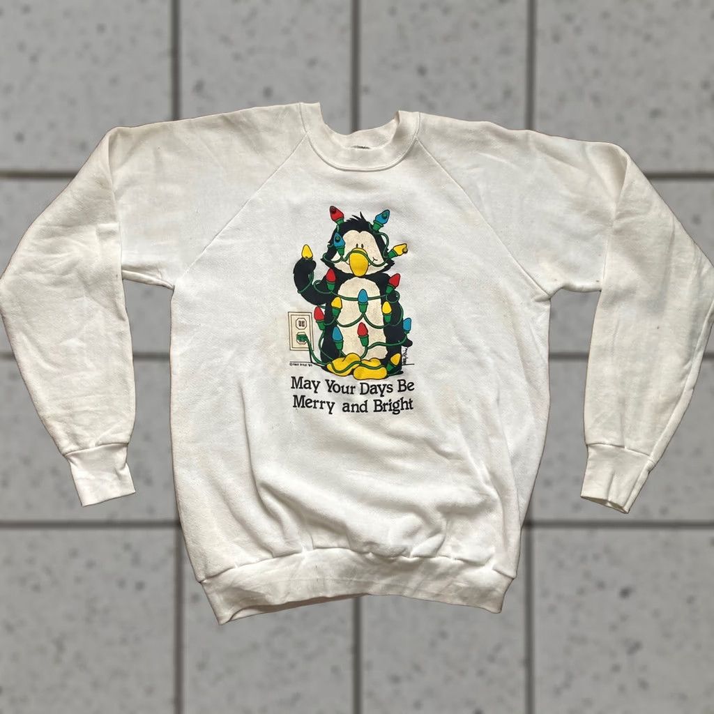 Vintage VINTAGE Light Up Christmas Sweatshirt L White 1980s Screen Stars Funny Penguins Xmas Size US L / EU 52-54 / 3 - 1 Thumbnail