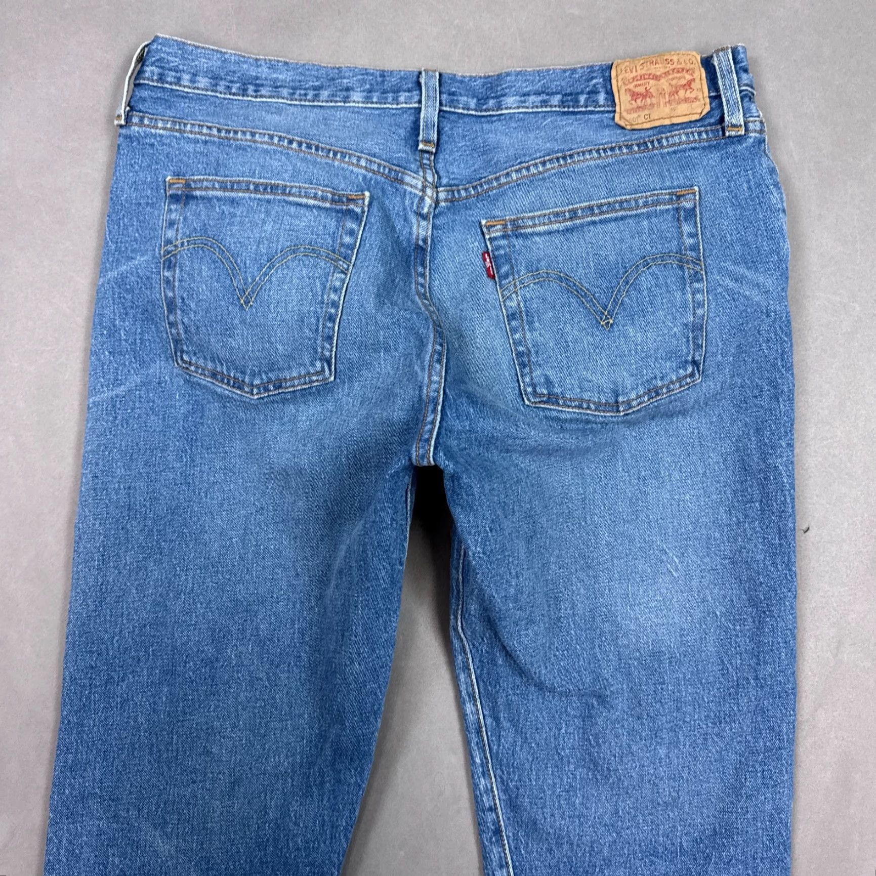 Levi's VINTAGE Levi's 501 Jeans Women Blue High Rise Denim Pant Button Fly 35x30 501 CT Series Womens Jeans Size 24" / US 00 / IT 34 - 5 Thumbnail