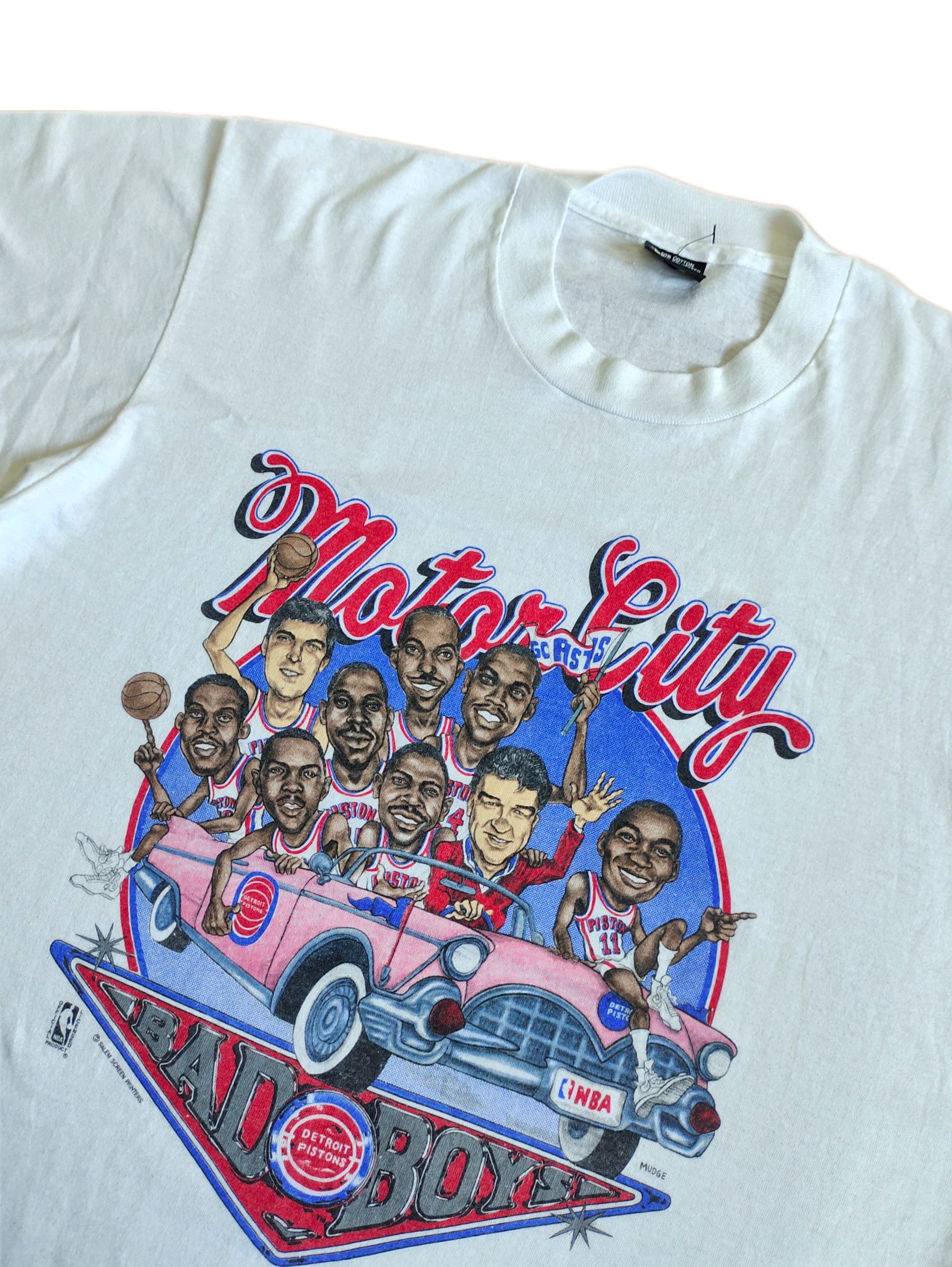 Salem Sportswear × Vintage Vintage Detroit Pistons "Motor City" Caricature 90s T-shirt Size US L / EU 52-54 / 3 - 4 Thumbnail