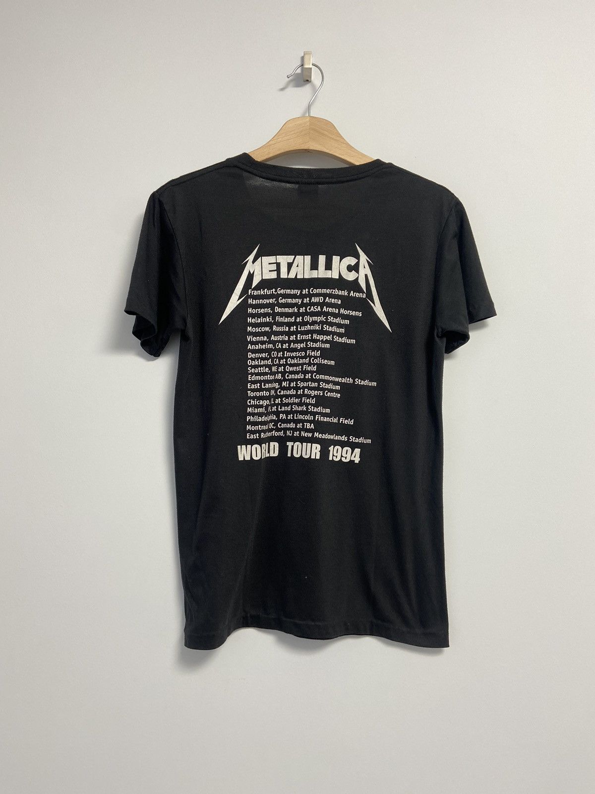 Metallica × Vintage Metallica Vintage 3D Emblem World Tour 1994 Size US M / EU 48-50 / 2 - 12 Thumbnail