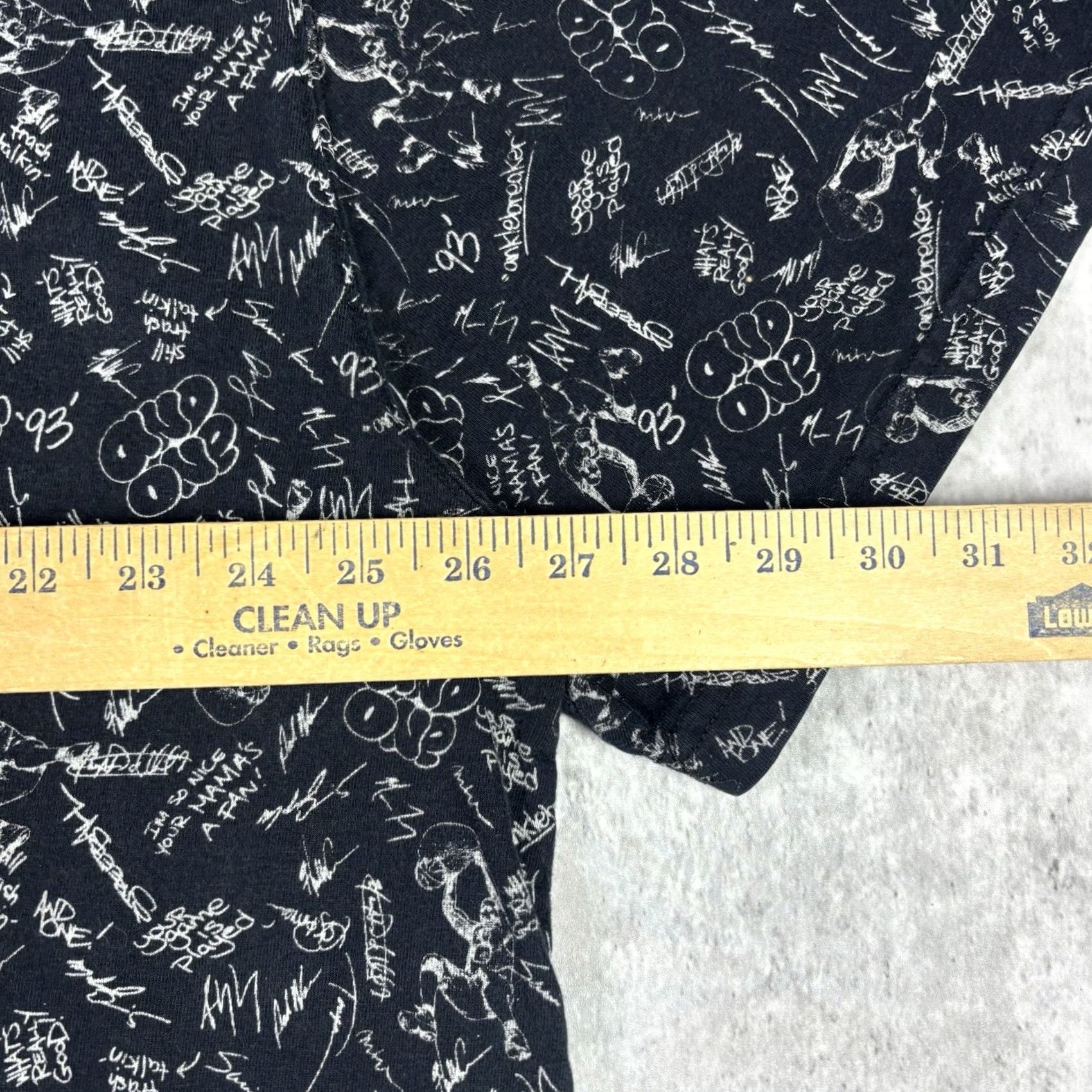 Vintage VINTAGE AND1 T-Shirt Adults 2XL Black Crew Neck Graphic Print Short Sleeve 90s Football Angel 5 Seconds of Summer Mens Size US XXL / EU 58 / 5 - 3 Thumbnail