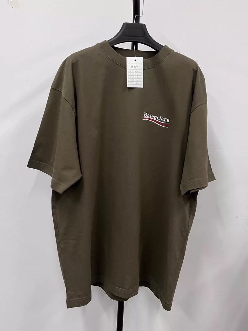 Balenciaga Balenciaga SS22 Logo Print Crew Neck Short Sleeve Regular T Size L / US 10 / IT 46 - 1 Thumbnail