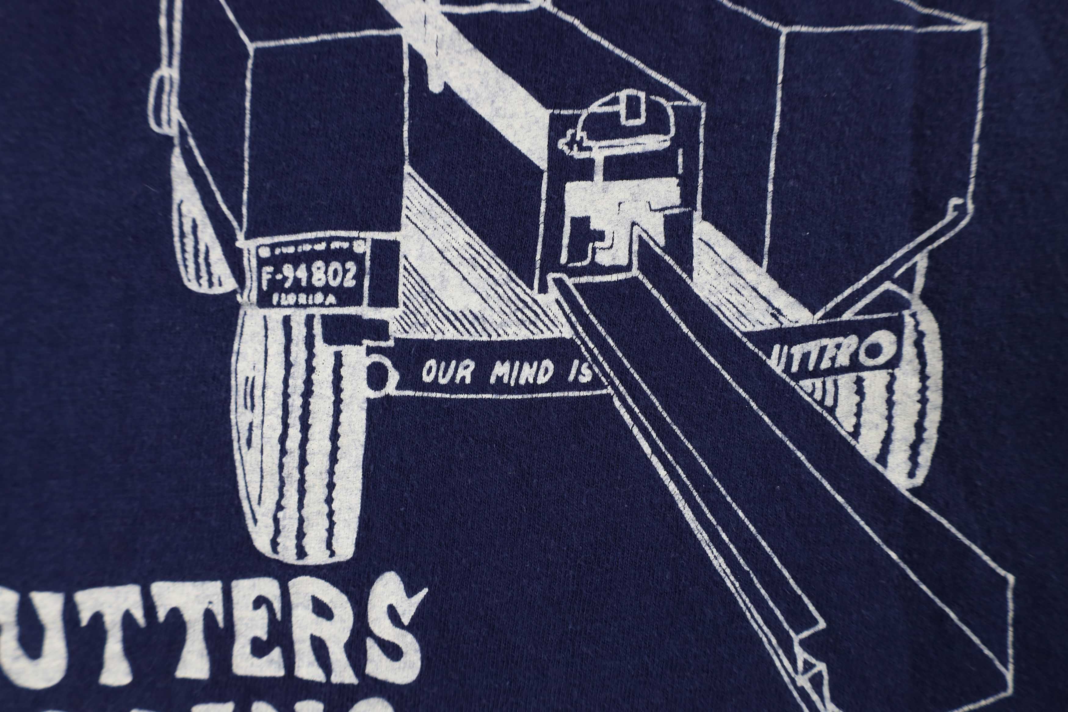 Hanes × Vintage Vintage 70s Hanes Mind Is In the Gutter Company T-Shirt USA Size US L / EU 52-54 / 3 - 7 Thumbnail