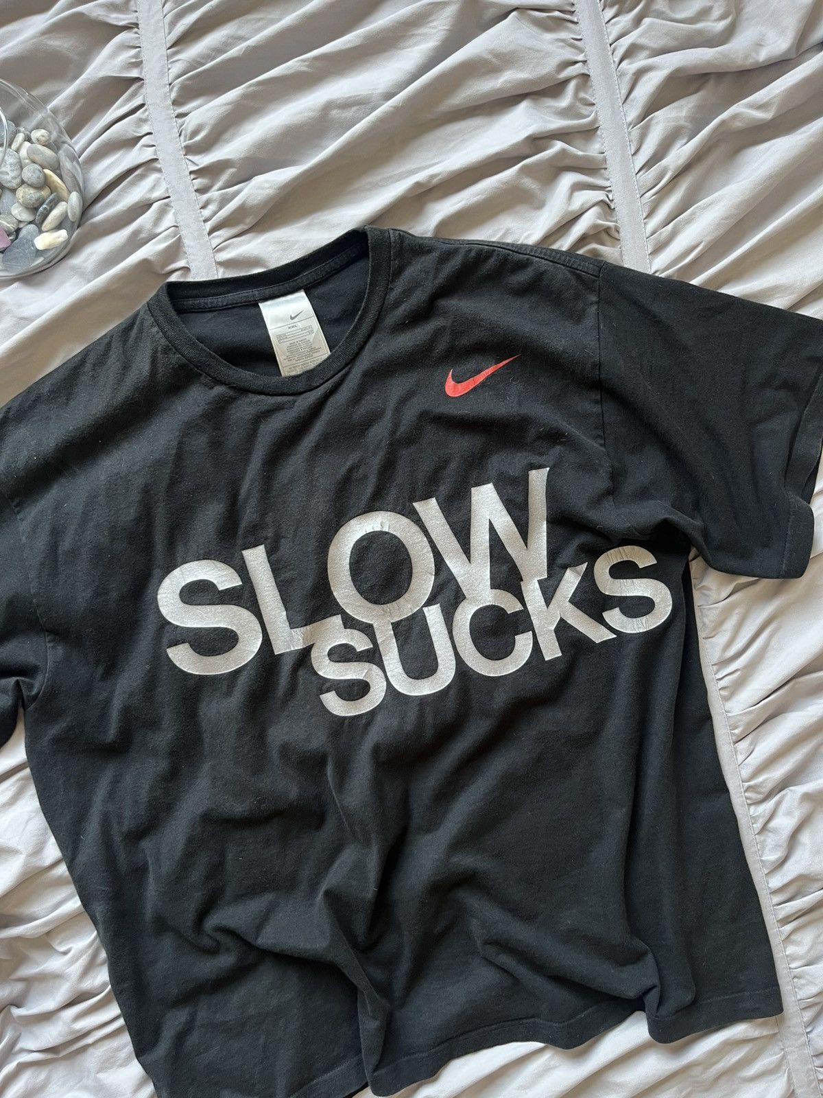 Nike Rare Vintage Nike “SLOW SUCKS” Tee 2000s Washed Y2K Size US XXL / EU 58 / 5 - 4 Thumbnail