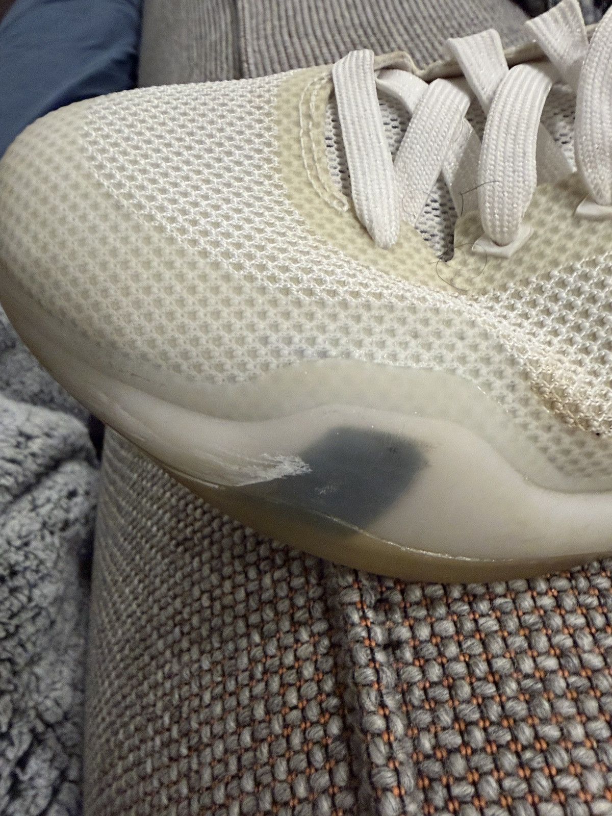 Nike Nike Kobe X White sz 10.5 Size US 10.5 / EU 43-44 - 8 Thumbnail