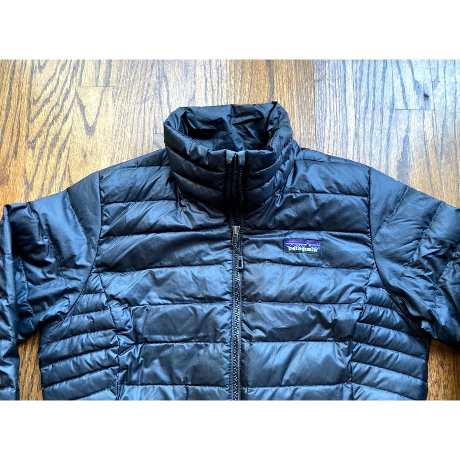 Patagonia Patagonia Down Sweater Womens Small Black Puffer Jacket Full Zip 84683 Size S / US 4 / IT 40 - 4 Thumbnail