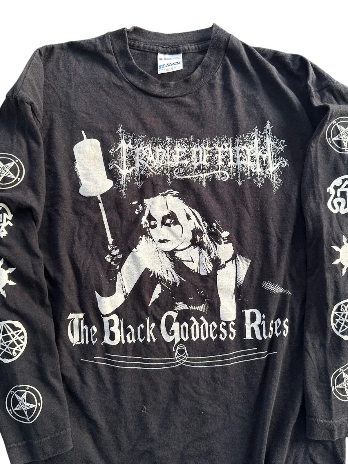 Band Tees 🚨RARE🚨 1992 Cradle Of Filth Black Goddess LS Shirt Size US XL / EU 56 / 4 - 1 Thumbnail