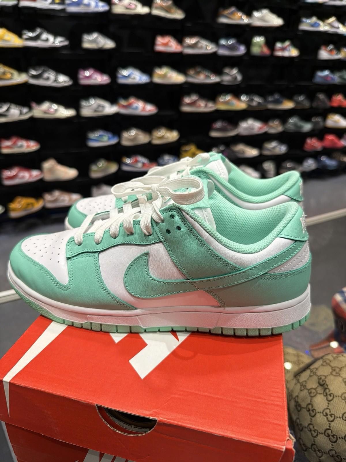 Nike Nike Dunk Low Green Glow Size 10 Women’s/Mens 8.5 Authentic Size US 10 / IT 40 - 6 Thumbnail