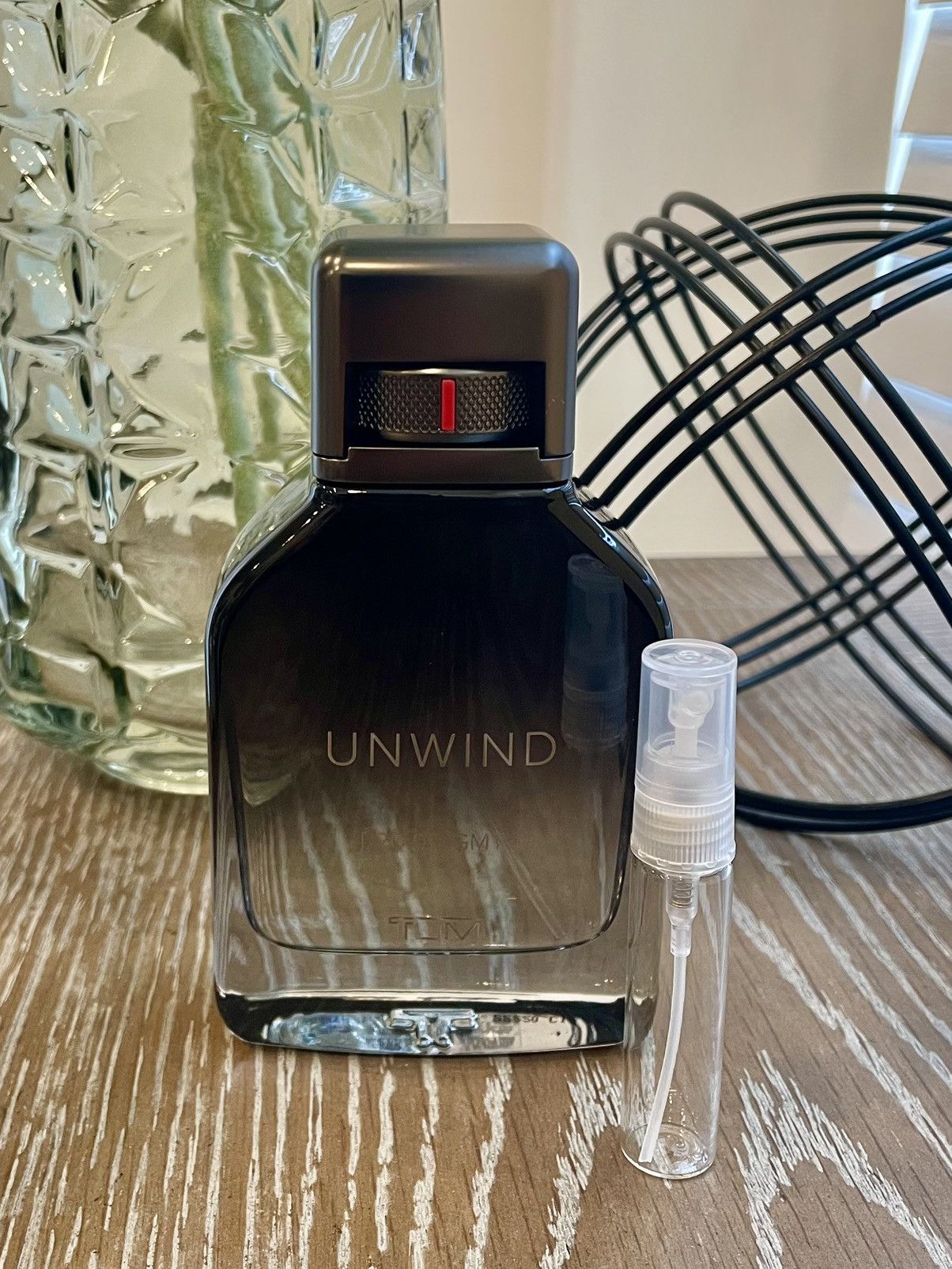 Tumi Tumi Unwind 5ml Cologne Samples Supreme Quality Size ONE SIZE - 1 Thumbnail