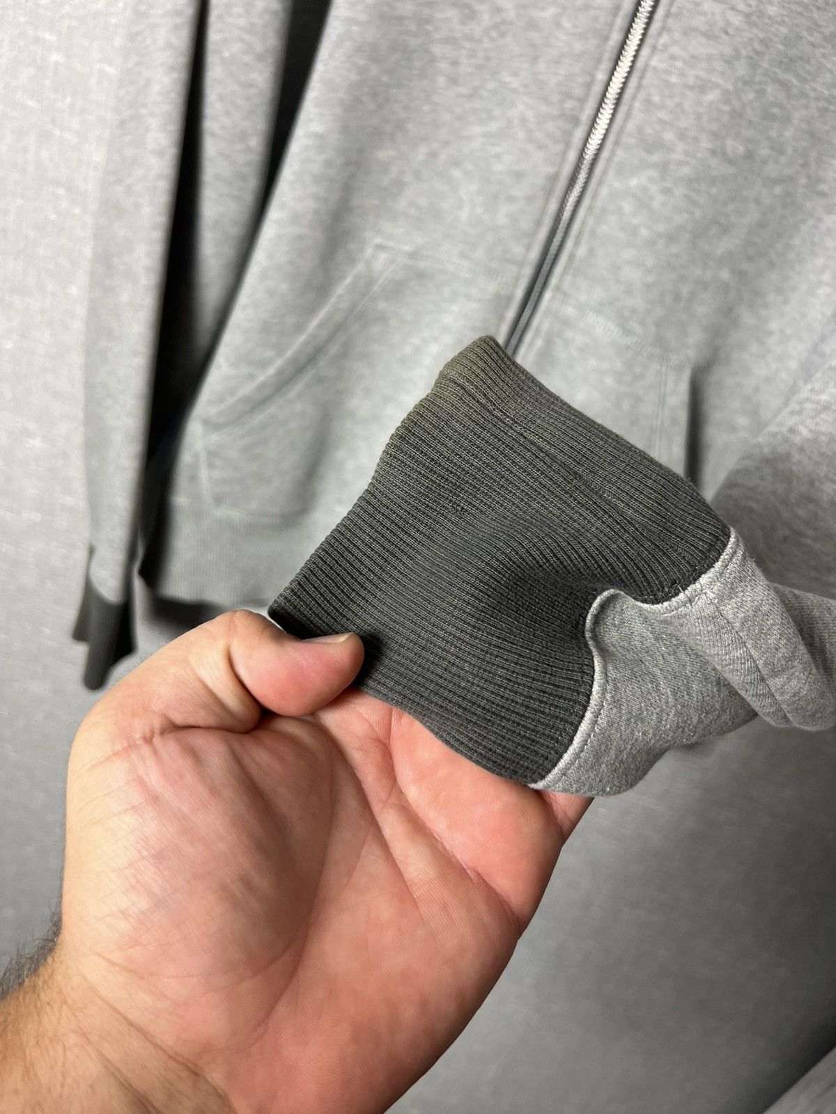 Nike Vintage Nike Basic Zip Hoodie Embroidered Small Swoosh Logo Size US M / EU 48-50 / 2 - 14 Thumbnail