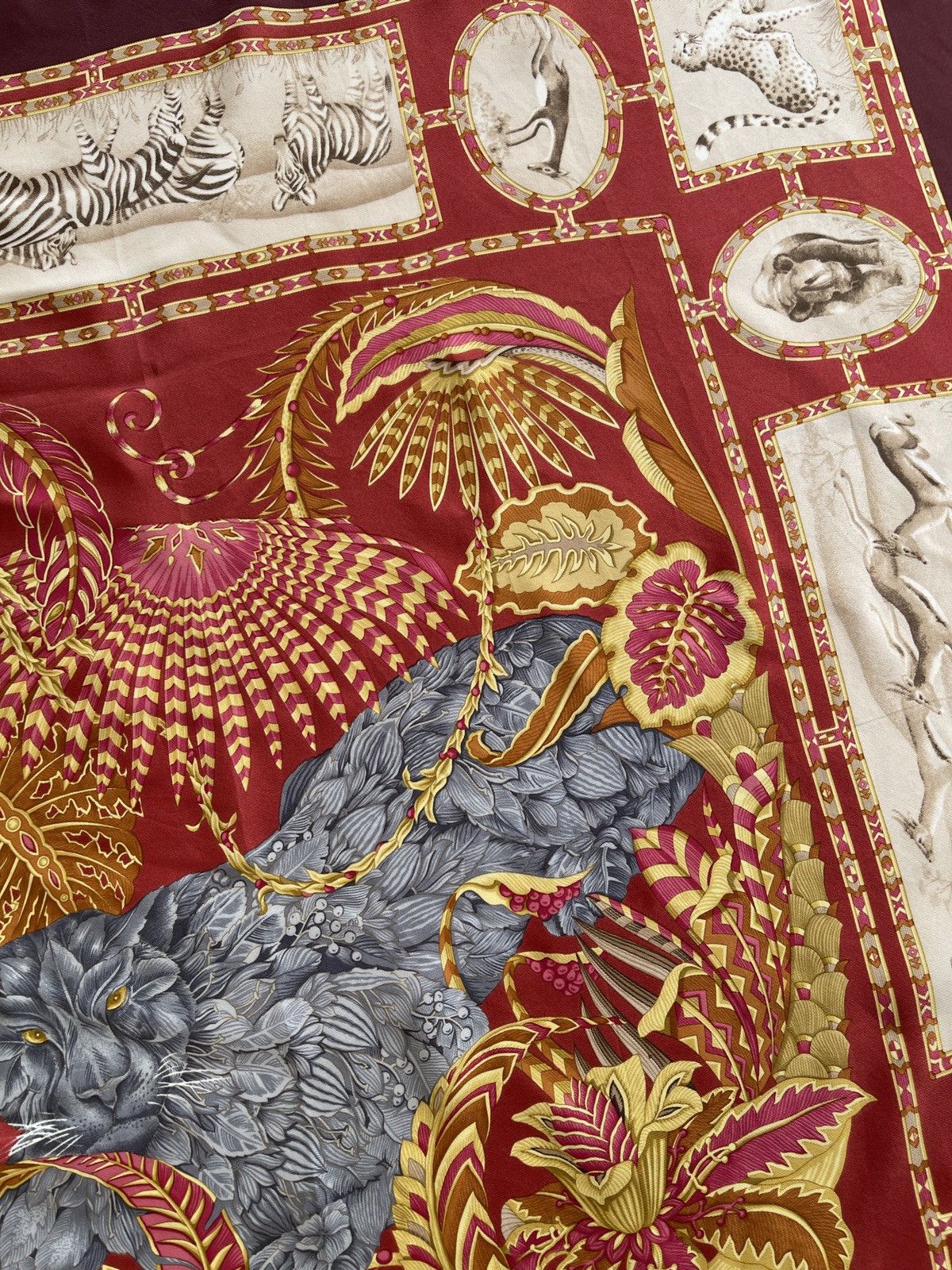 Salvatore Ferragamo Vintage Salvatore Ferragamo Animal Printed Silk Scarves Size ONE SIZE - 10 Thumbnail