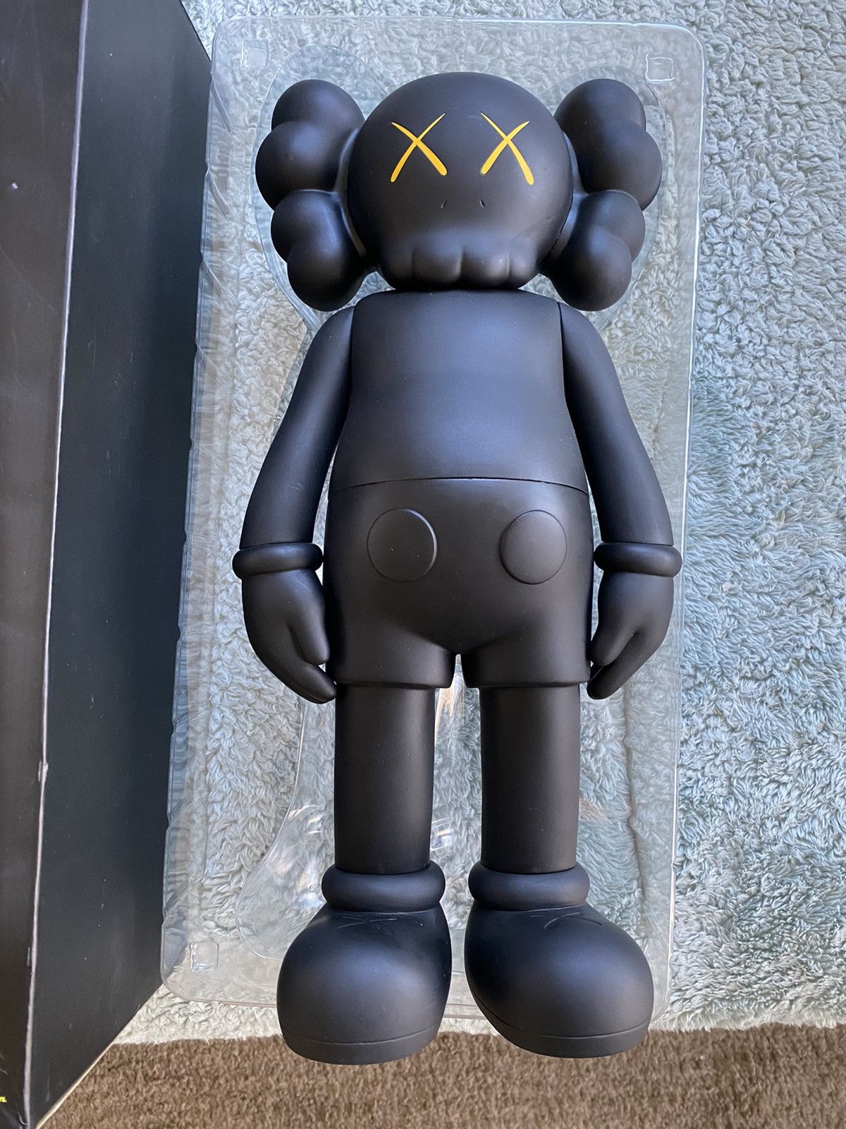 Kaws Kaws Five Years Later Companion black 100% authentic Size ONE SIZE - 13 Thumbnail