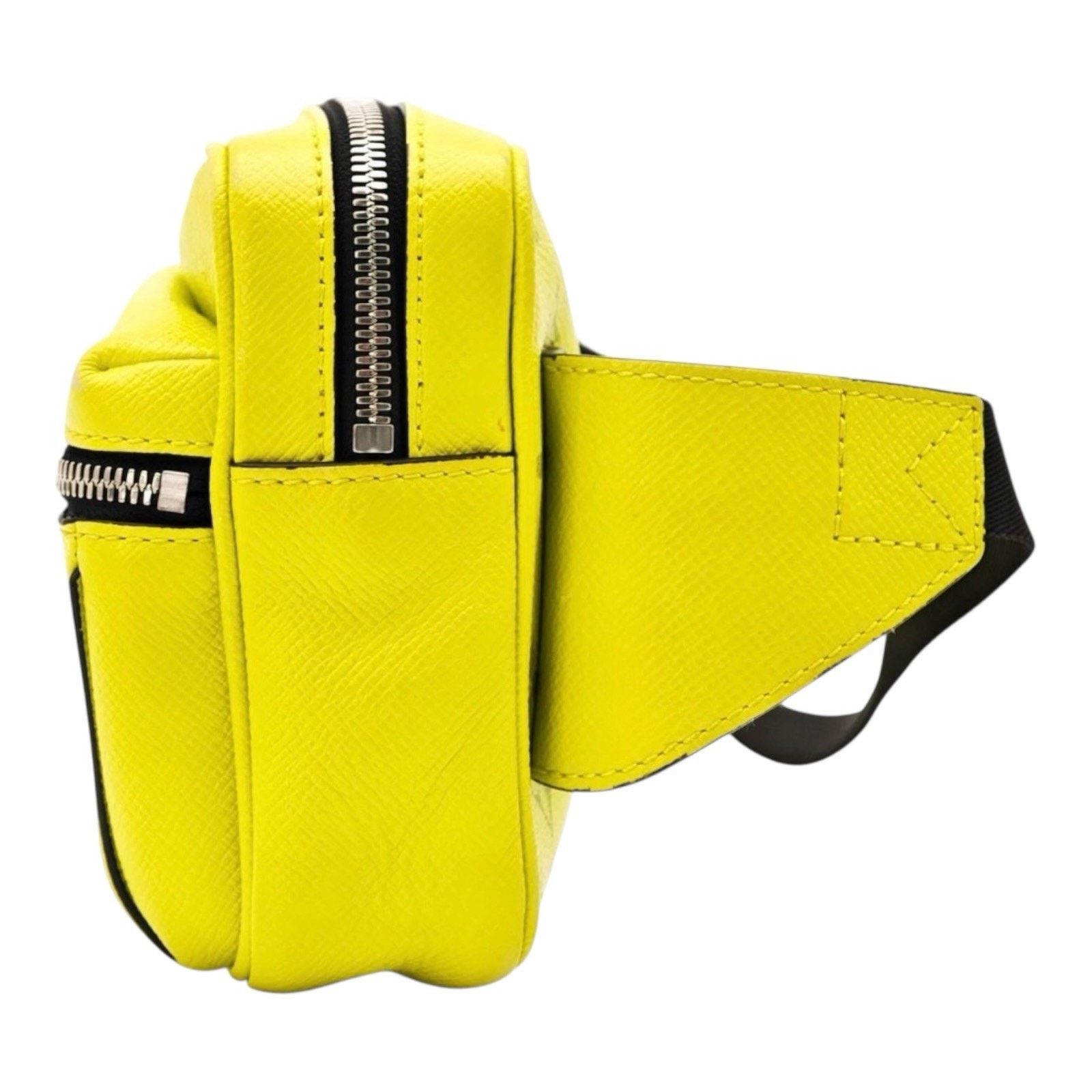 Louis Vuitton Discovery Waist Bag Bum Bag Jaune Monogram Eclipse Neon Size ONE SIZE - 17 Thumbnail