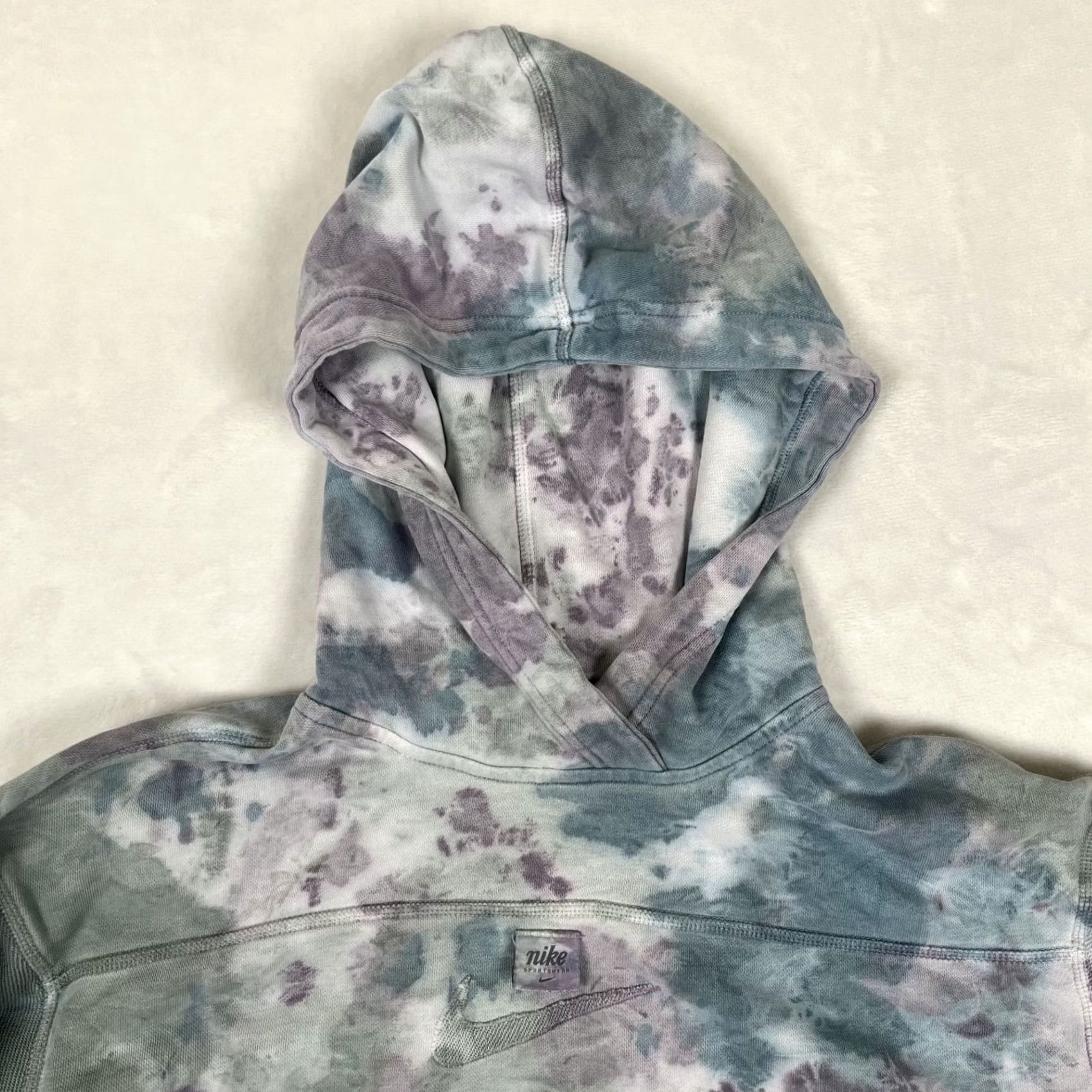 Nike Nike Sportswear Hoodie Shirt Unisex Adults Size S Tie Dye Terry Pullover Embroidered Oversized Multicolor Pattern 90s Sports USA Size US S / EU 44-46 / 1 - 2 Thumbnail