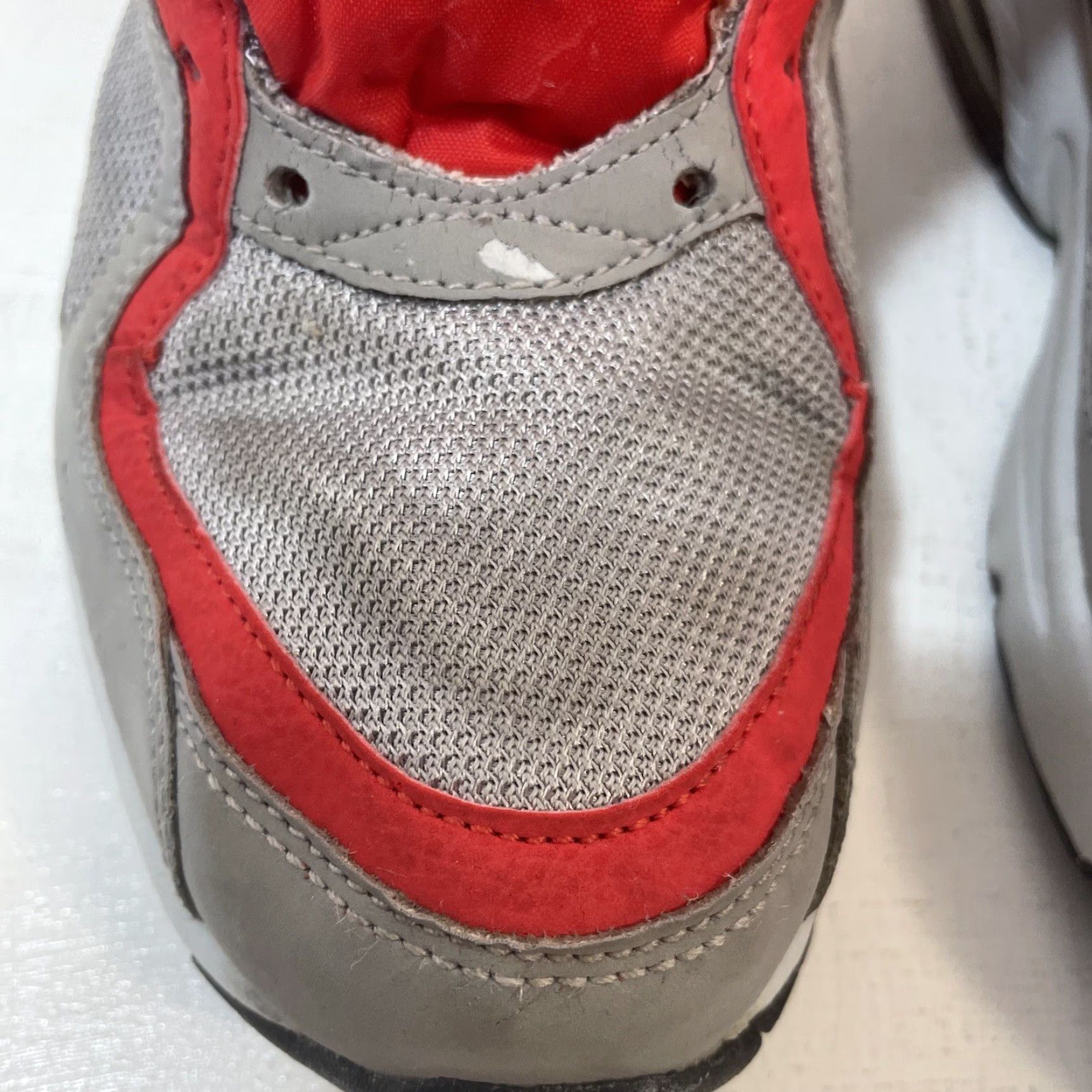 Nike Nike Air Max Go Strong Sneakers Men’s 8 Wolf Gray Challenge Red 418115-016 Size US 8 / EU 41 - 5 Thumbnail