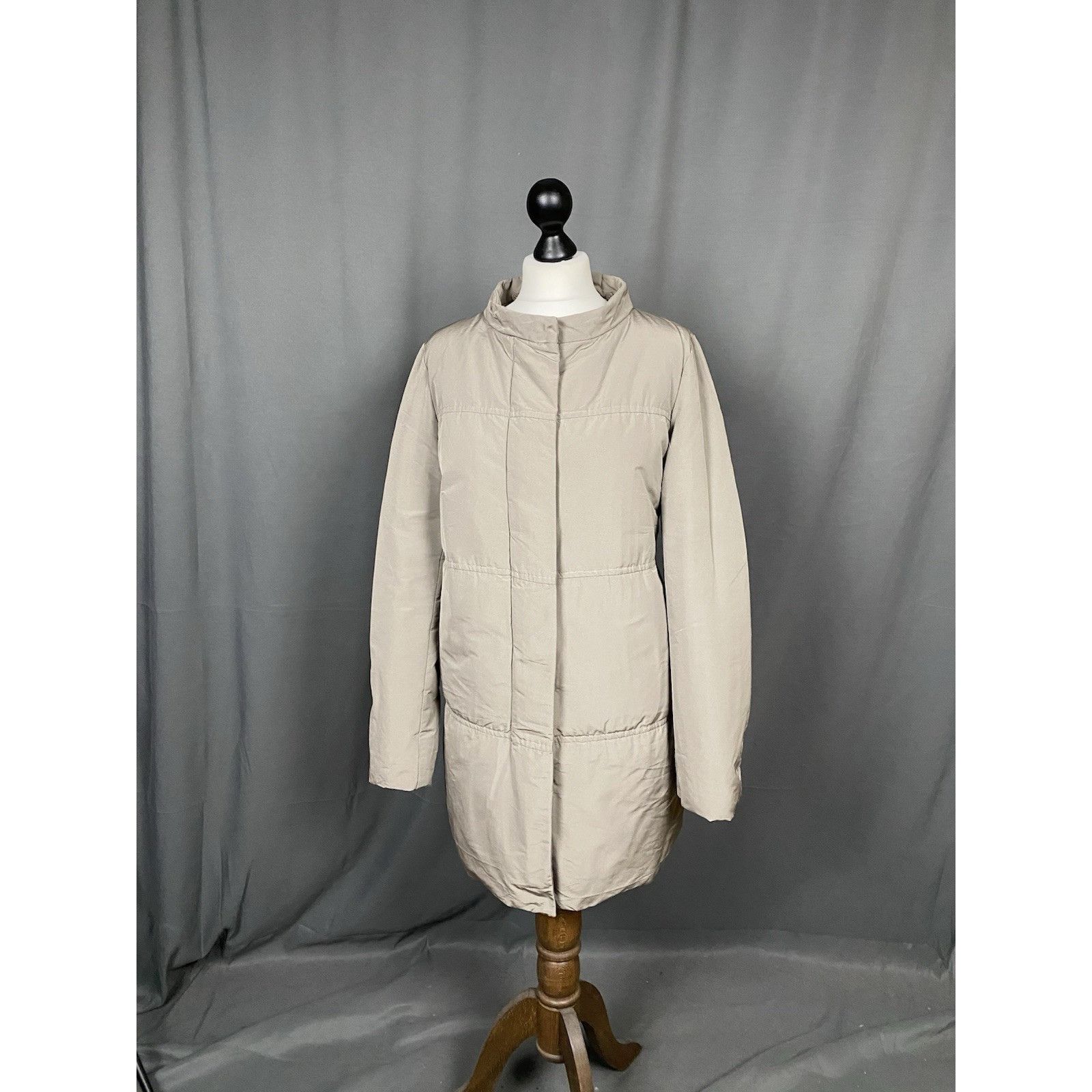Moncler Moncler Bardane Giubbtto Women's Gray Down Insulated Long Ja Size M / US 6-8 / IT 42-44 - 2 Thumbnail