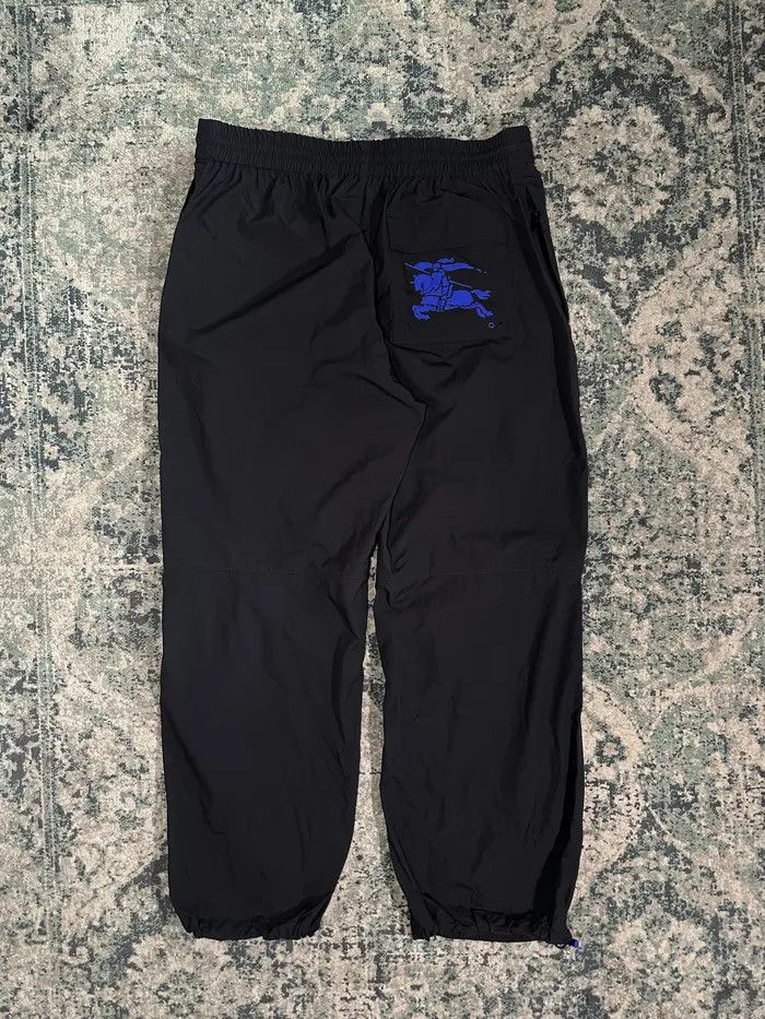 DSWT Burberry Equestrian Knight Nylon track pants