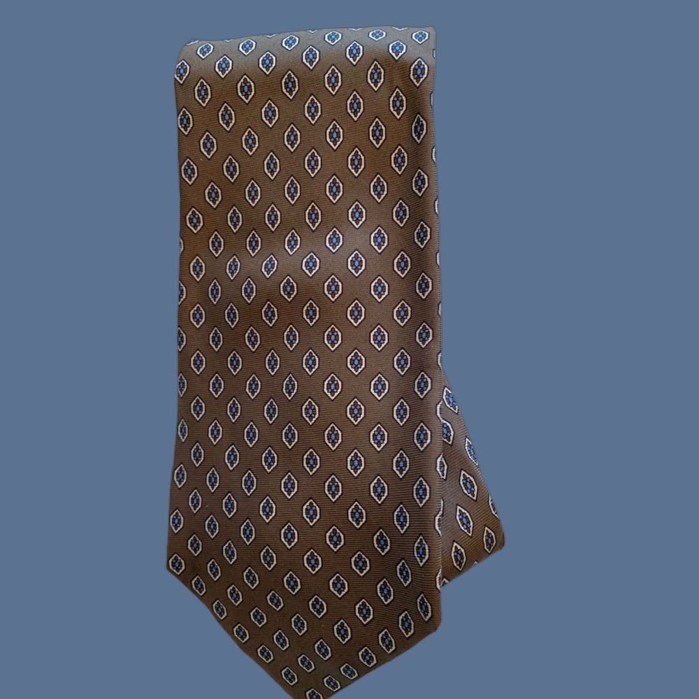 Vintage Men's Silk Necktie Regular Length Gray with Blue Diamond Pattern Geometric Tie Size ONE SIZE - 1 Thumbnail