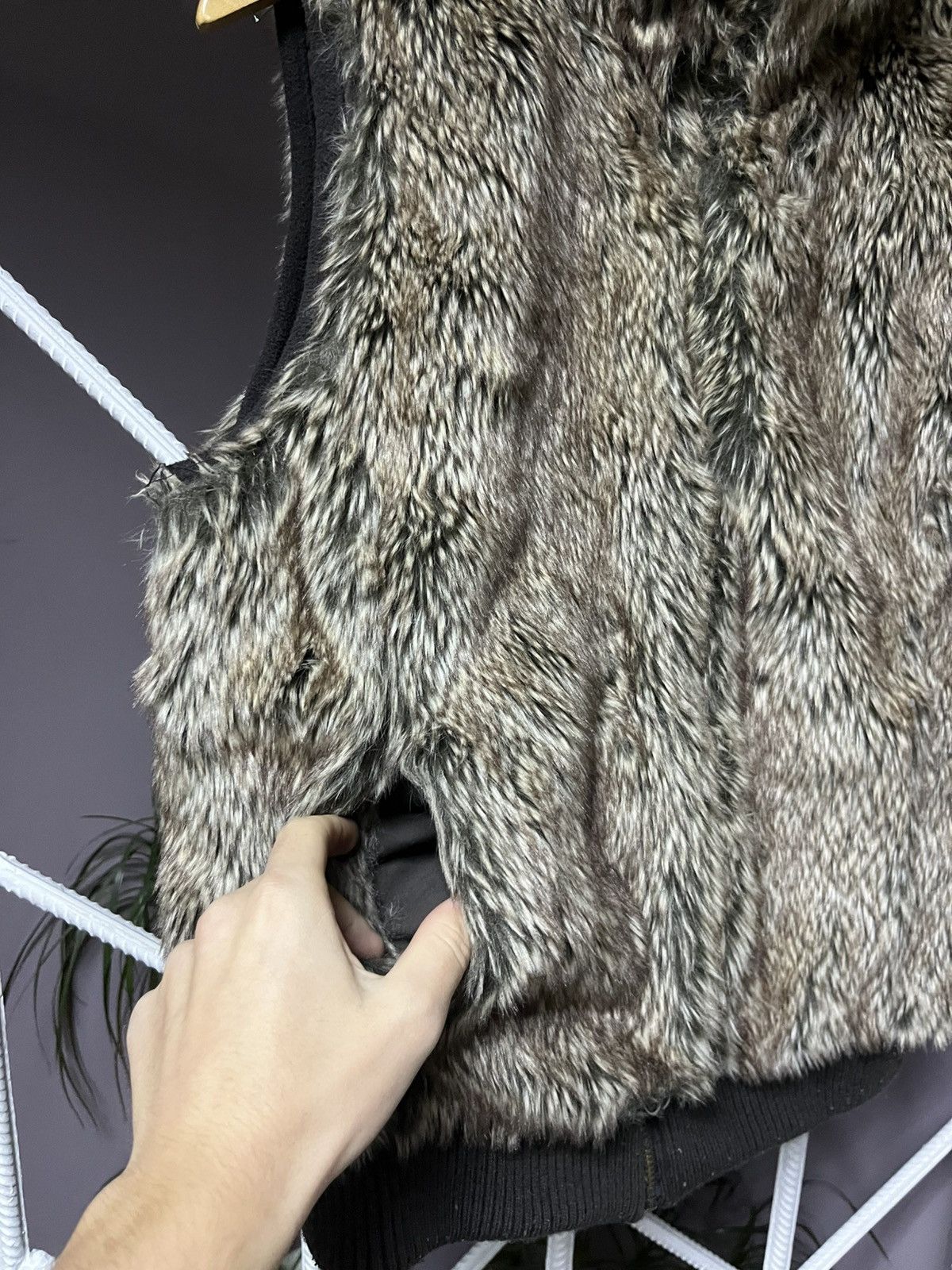 If Six Was Nine Y2K Vintage 90s Faux Fur vest Opium LGB style Avant-garde Size US M / EU 48-50 / 2 - 2 Thumbnail