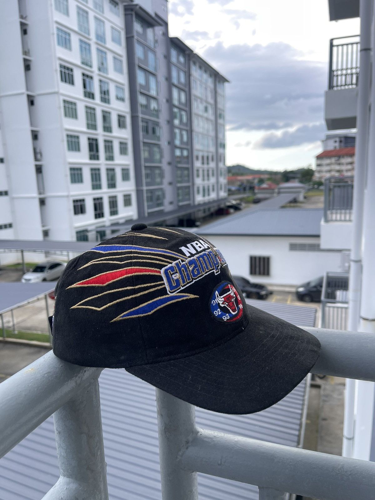 NBA Vintage 90s NBA Champion embroidered cap Size ONE SIZE - 3 Thumbnail