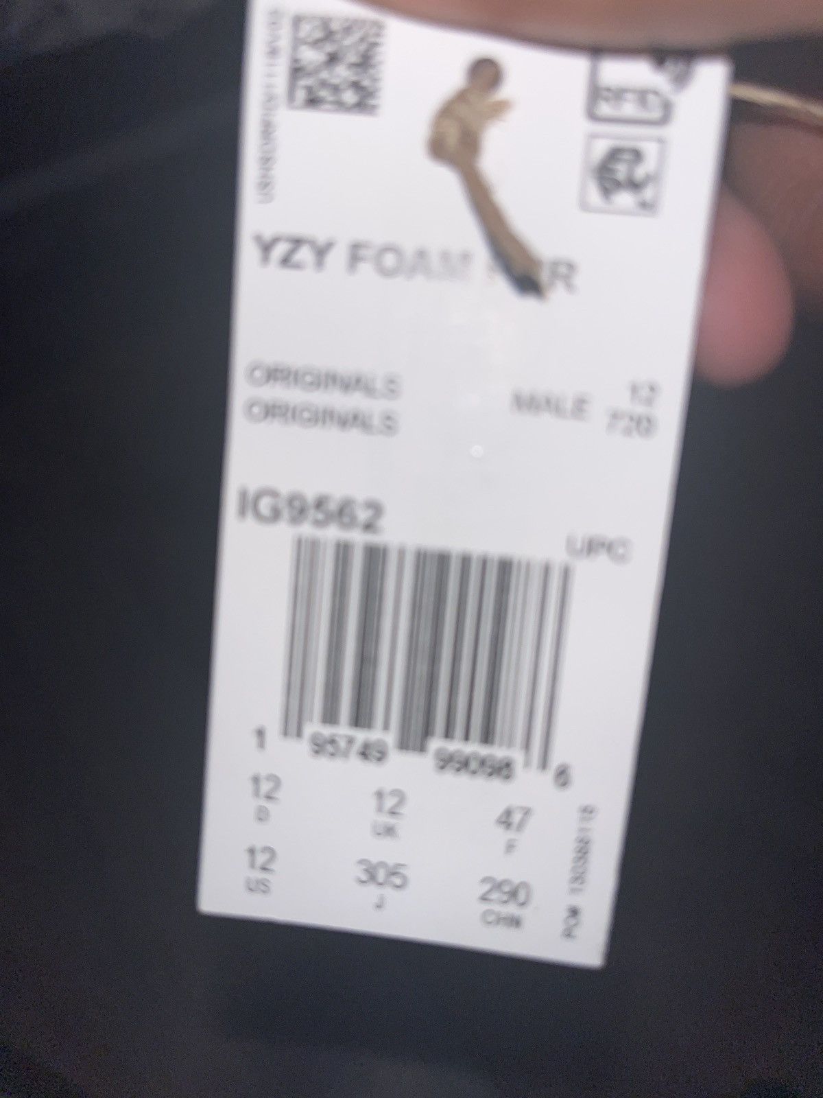 Yeezy Foam runner mx carbon size 12 new with tag Size US 12 / EU 45 - 13 Thumbnail