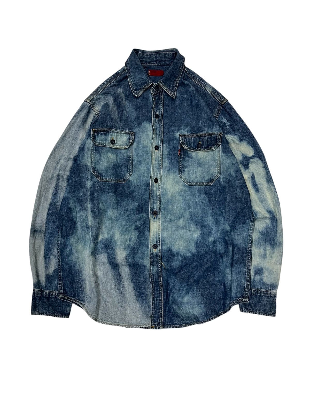 Levi's VINTAGE LEVIS BLEACHED BUTTON DOWN x DENIM SHIRT Size US M / EU 48-50 / 2 - 1 Thumbnail