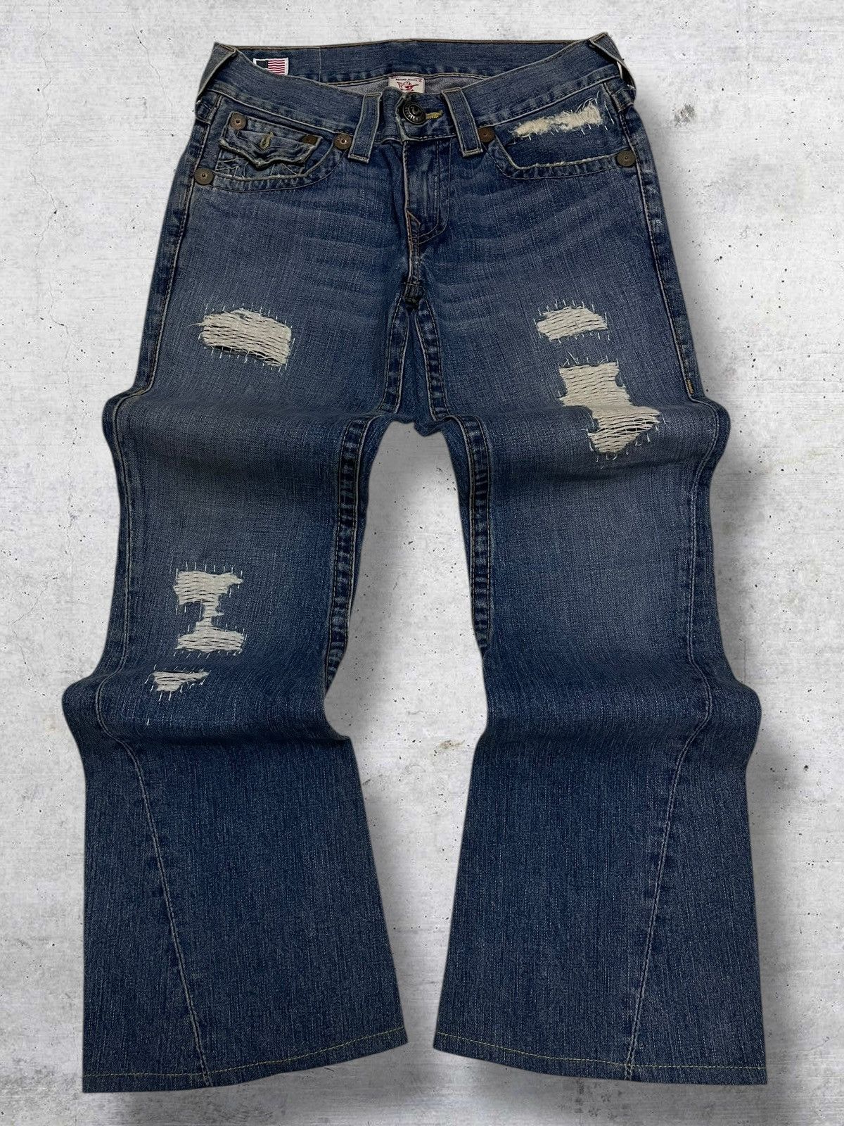 True Religion VINTAGE TRUE RELIGION DESIGNER RIPPED FAMOUS FLARED DENIM Size US 31 - 1 Thumbnail