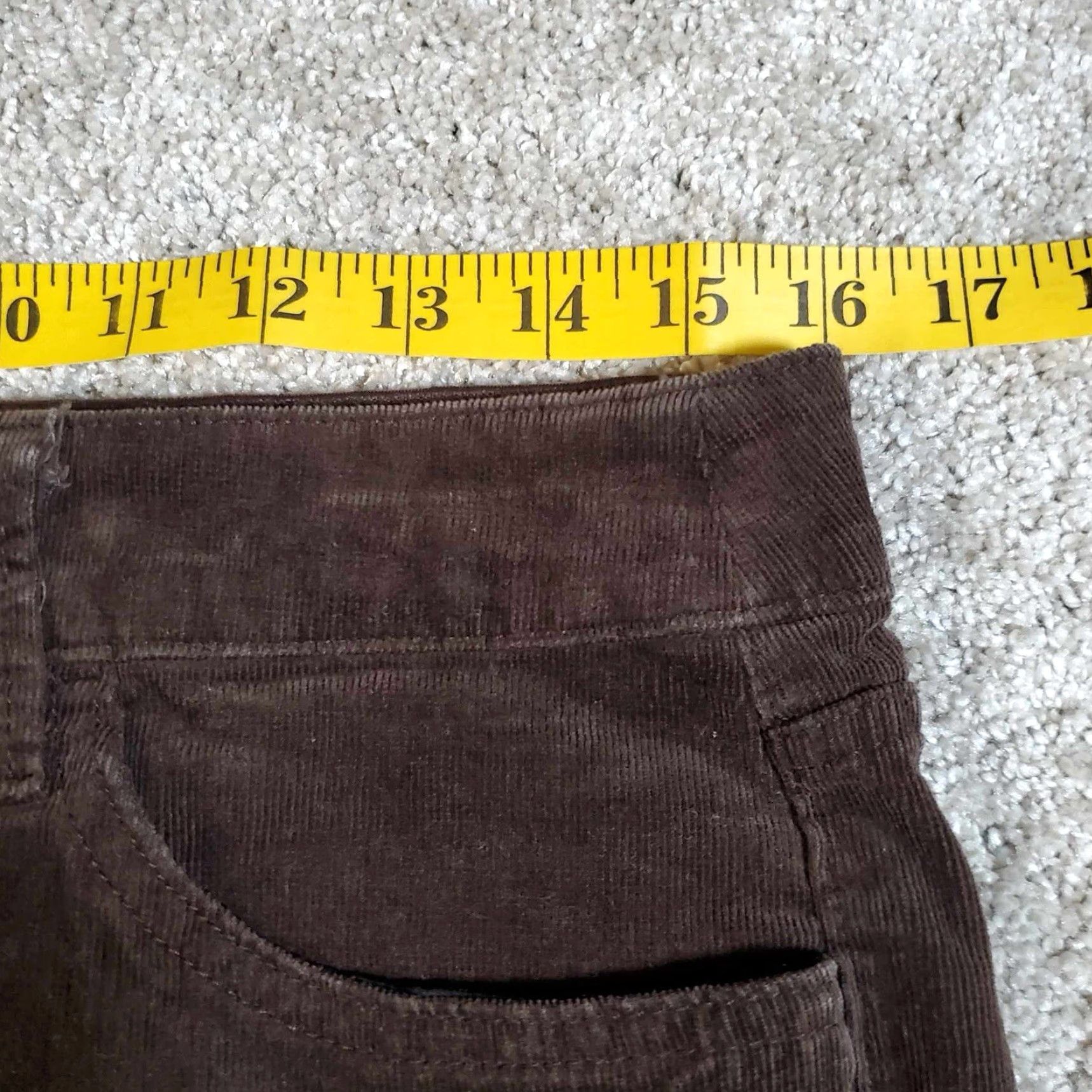 Vintage St. John's Bay Women's Corduroy Pants Brown 12 Casual Chino Flat Front Pocket Easy Care Size 34" / US 12 / IT 48 - 6 Thumbnail