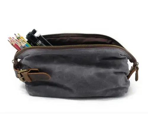 Japanese Brand × Leather Canvas And Leather Men Toiletry Bag Size ONE SIZE - 2 Thumbnail