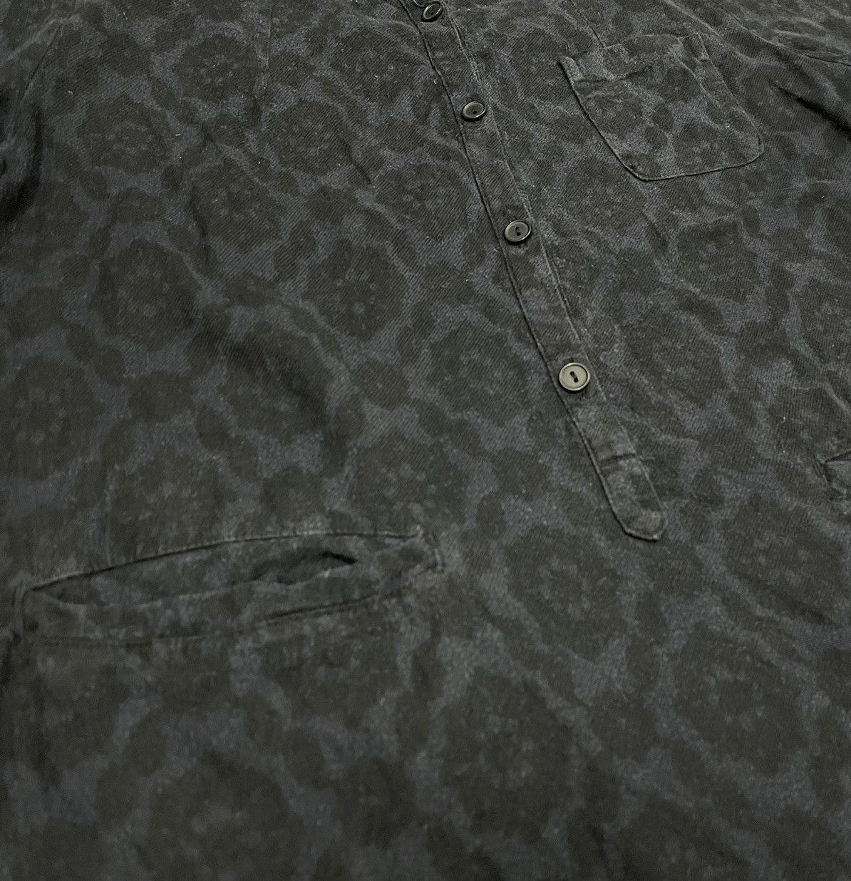 Undercover UNIQLO UNDERCOVER Rare Design Shirt Size L / US 10 / IT 46 - 5 Thumbnail