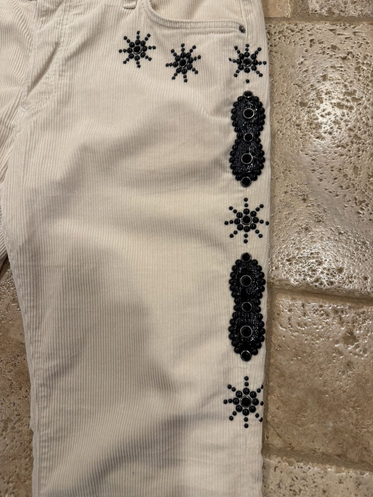 Cout de la Liberte Coût De La Liberté Jimmy-Star Studs Cord Flare Ivory Pants Size US 34 / EU 50 - 4 Thumbnail