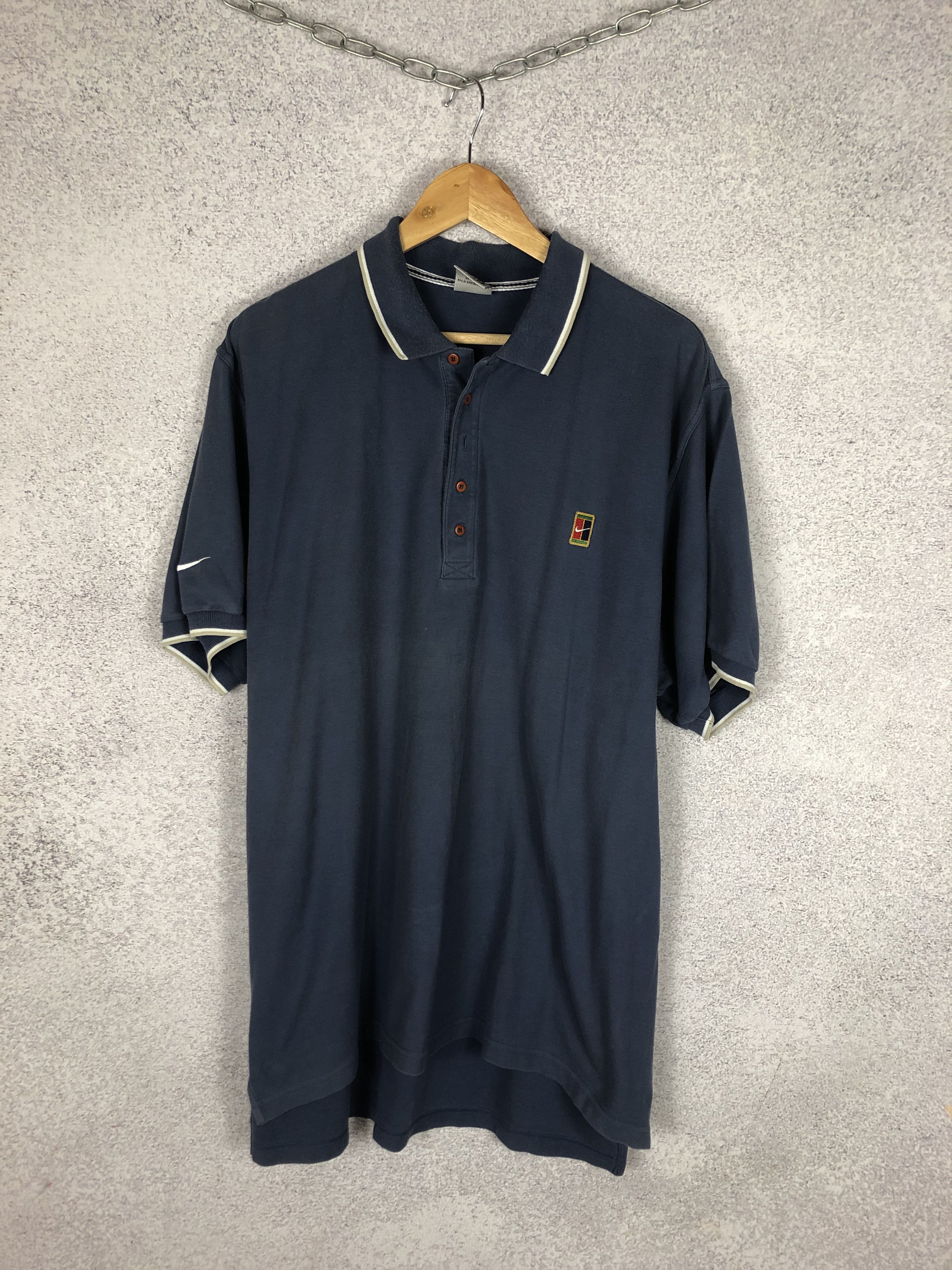 Nike Vintage Nike Challenge Court Small Swoosh Polo Shirt Size US L / EU 52-54 / 3 - 1 Thumbnail