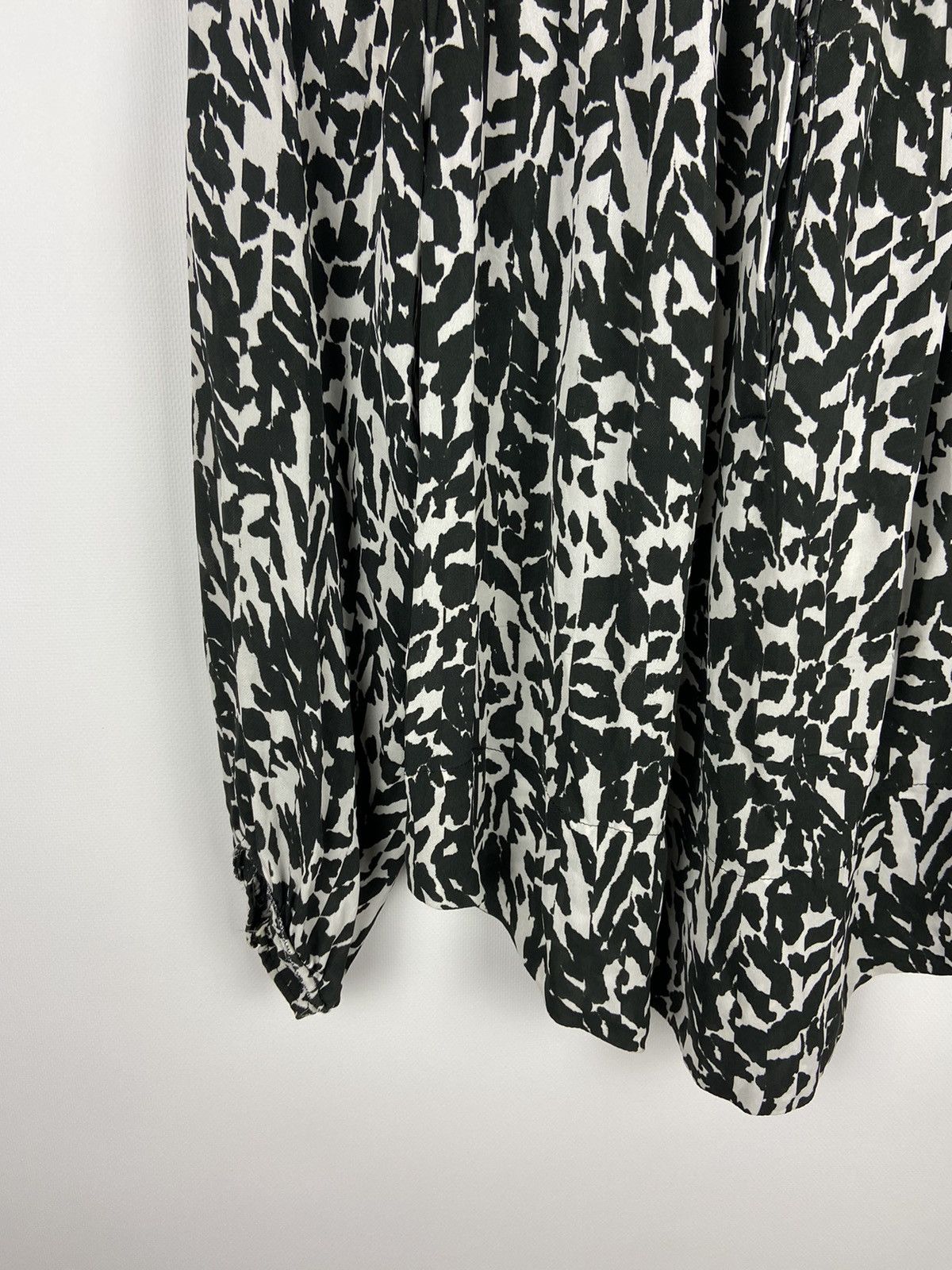 Designer × Isabel Marant Isabel Marant Silk Black and White Top Blouse Long Sleeve Size XS / US 0-2 / IT 36-38 - 4 Thumbnail