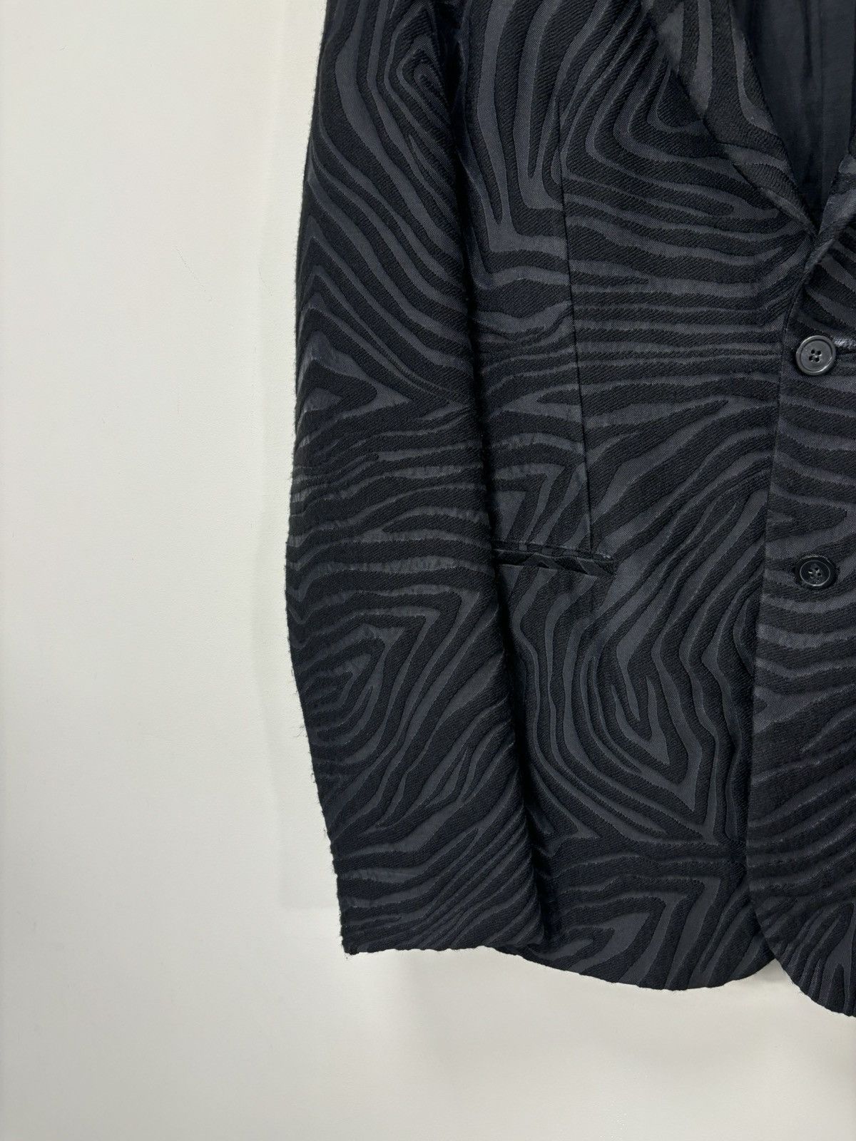 Emporio Armani Emporio Armani Men’s Zebra Jacquard Wool Blend Blazer Jacket Size 46R - 7 Thumbnail