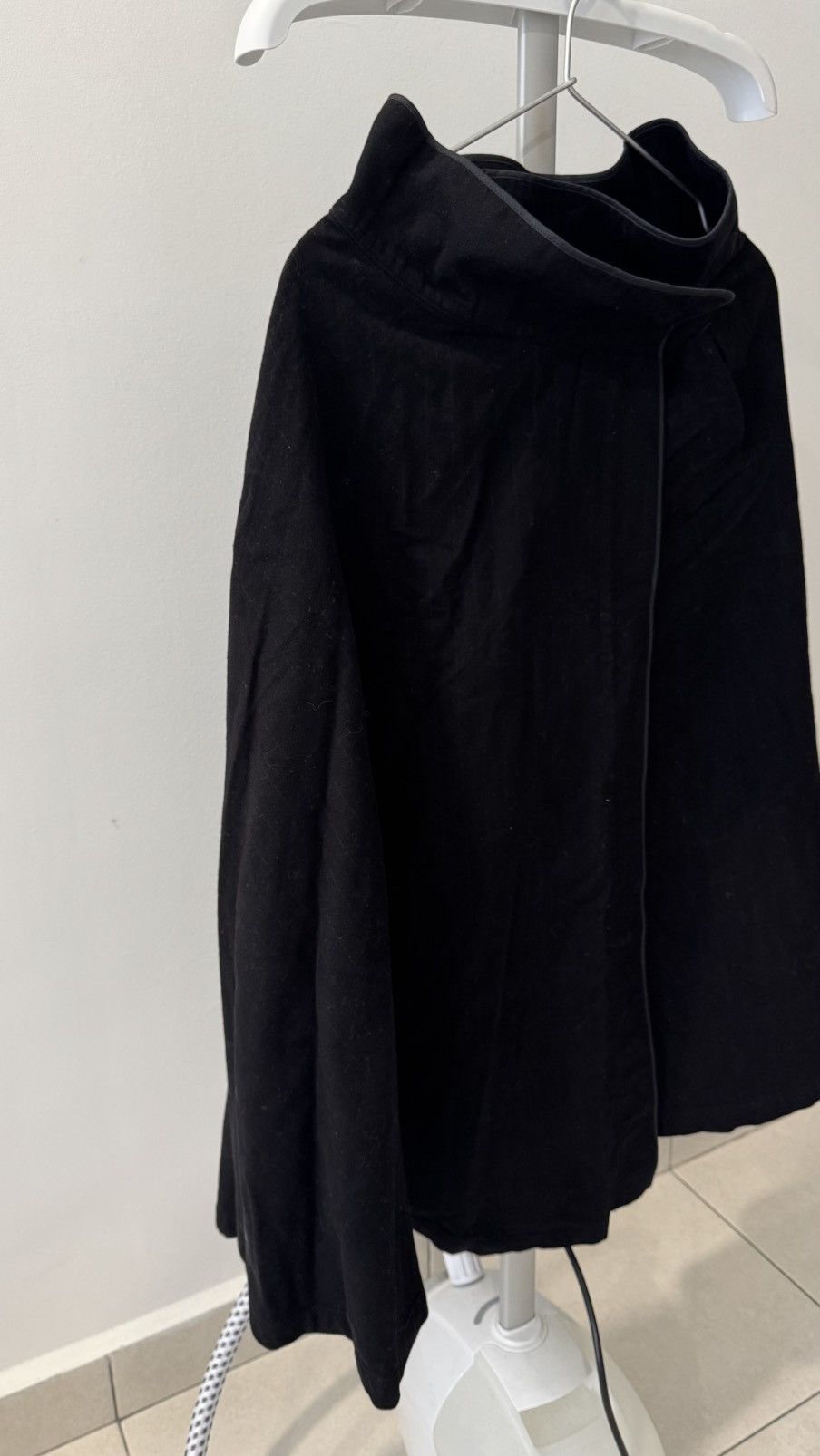 Yohji Yamamoto Yohji Yamamoto Black Wide Cotton Skirt Size 27" / US 4 / IT 40 - 4 Thumbnail