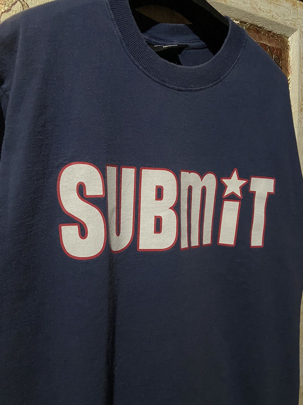 WWE Vintage WWE Kurt Angle Submit t-shirt size M Size US M / EU 48-50 / 2 - 2 Thumbnail