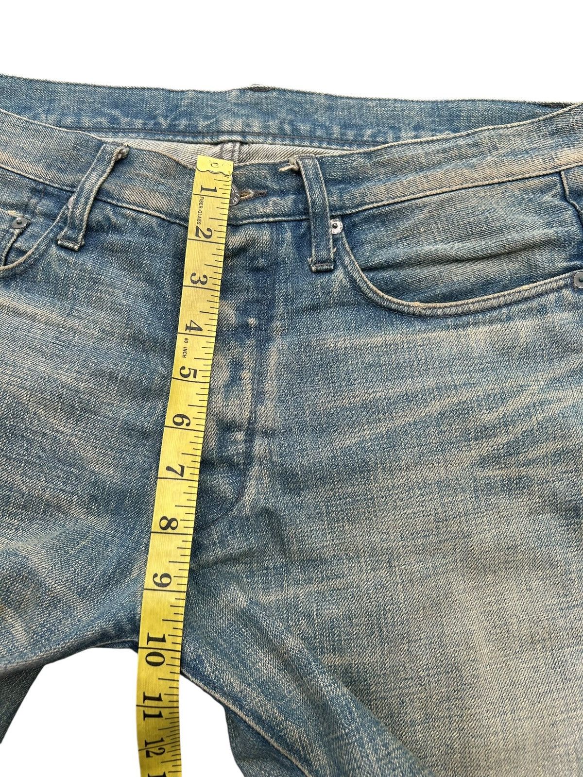 Helmut Lang HELMUT LANG NY SELVEDGE BUTTON FLY DISTRESSED DENIM JEANS Size US 34 / EU 50 - 21 Thumbnail